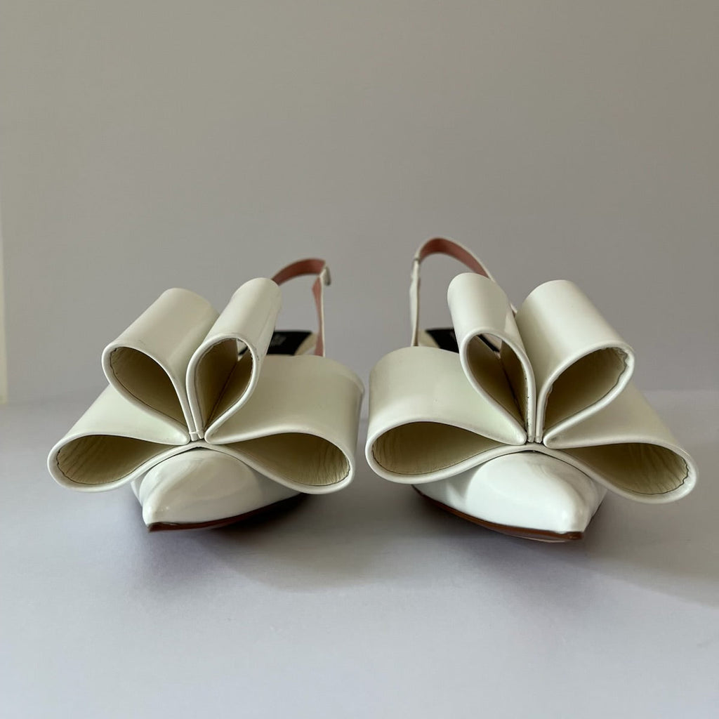 Marc Jacobs Runway Leather Bow Heels Size 39/US8.