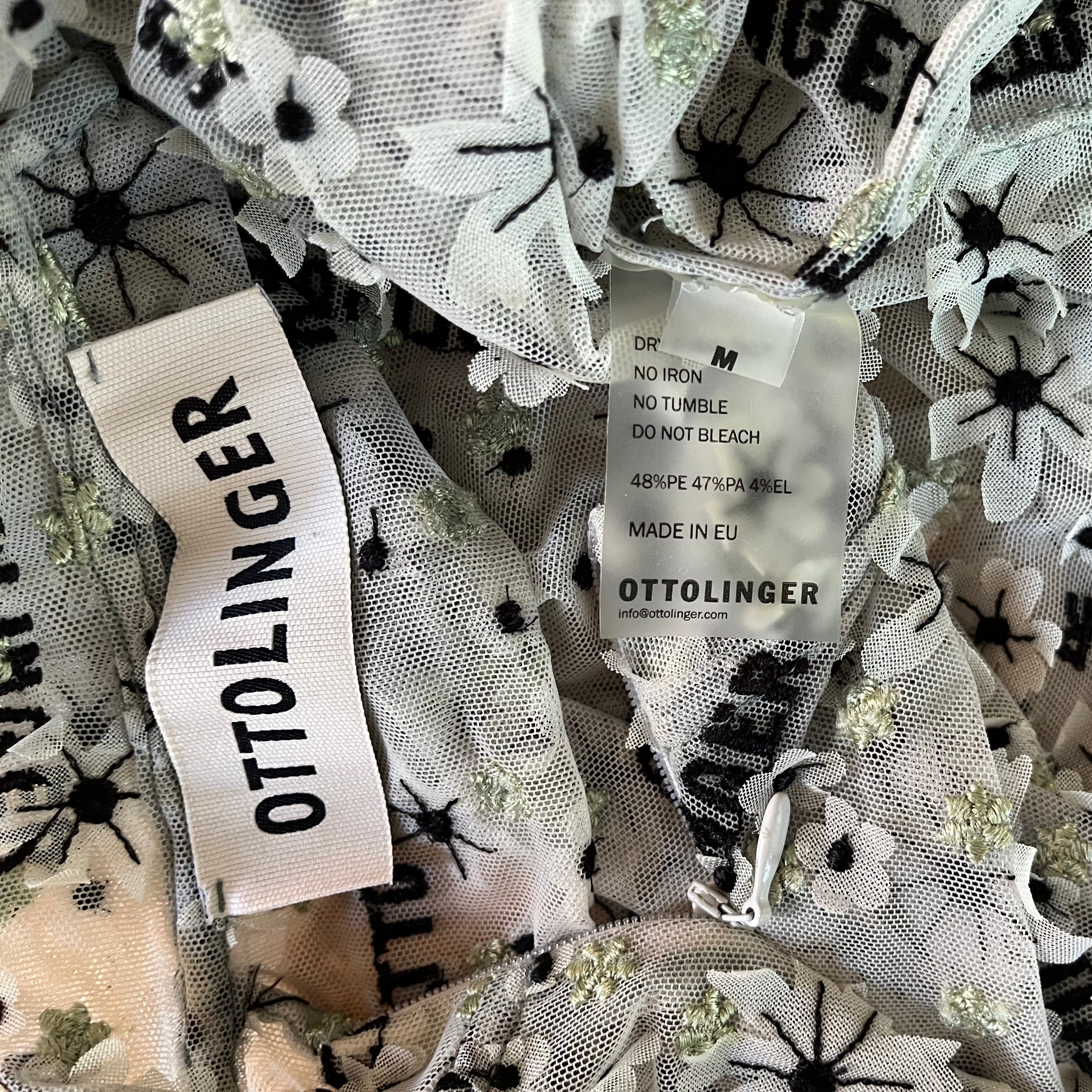Ottolinger Mesh Tee in 3D Daisy Size M.