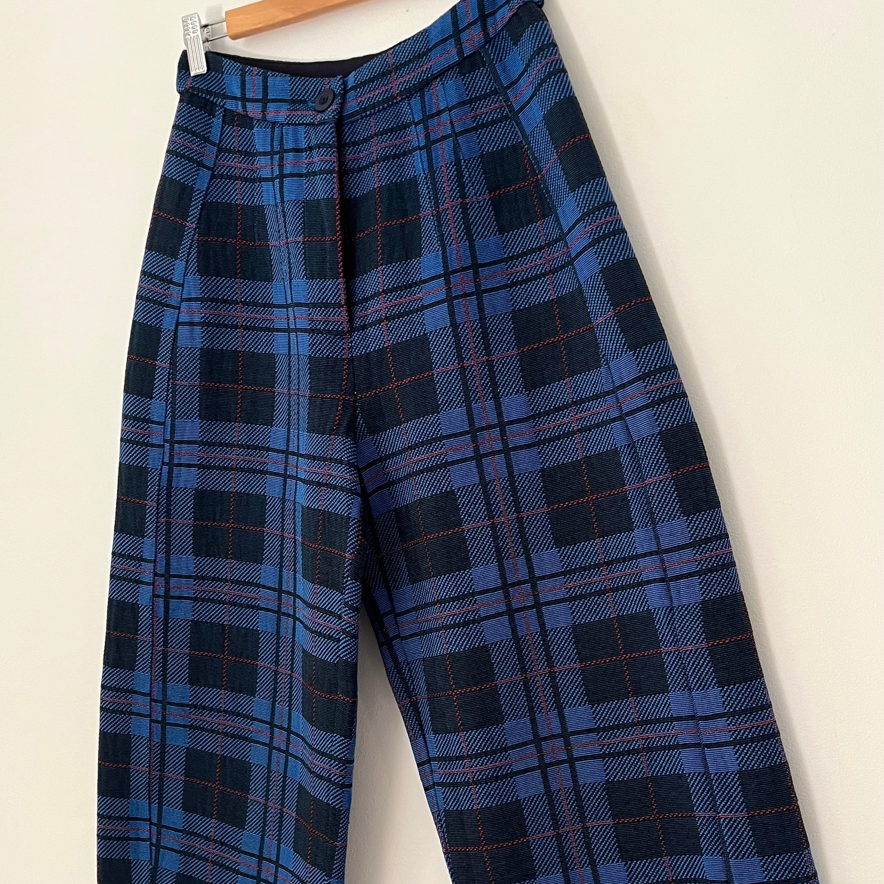 Alpha60 Balloon Checked Pants Size XS.