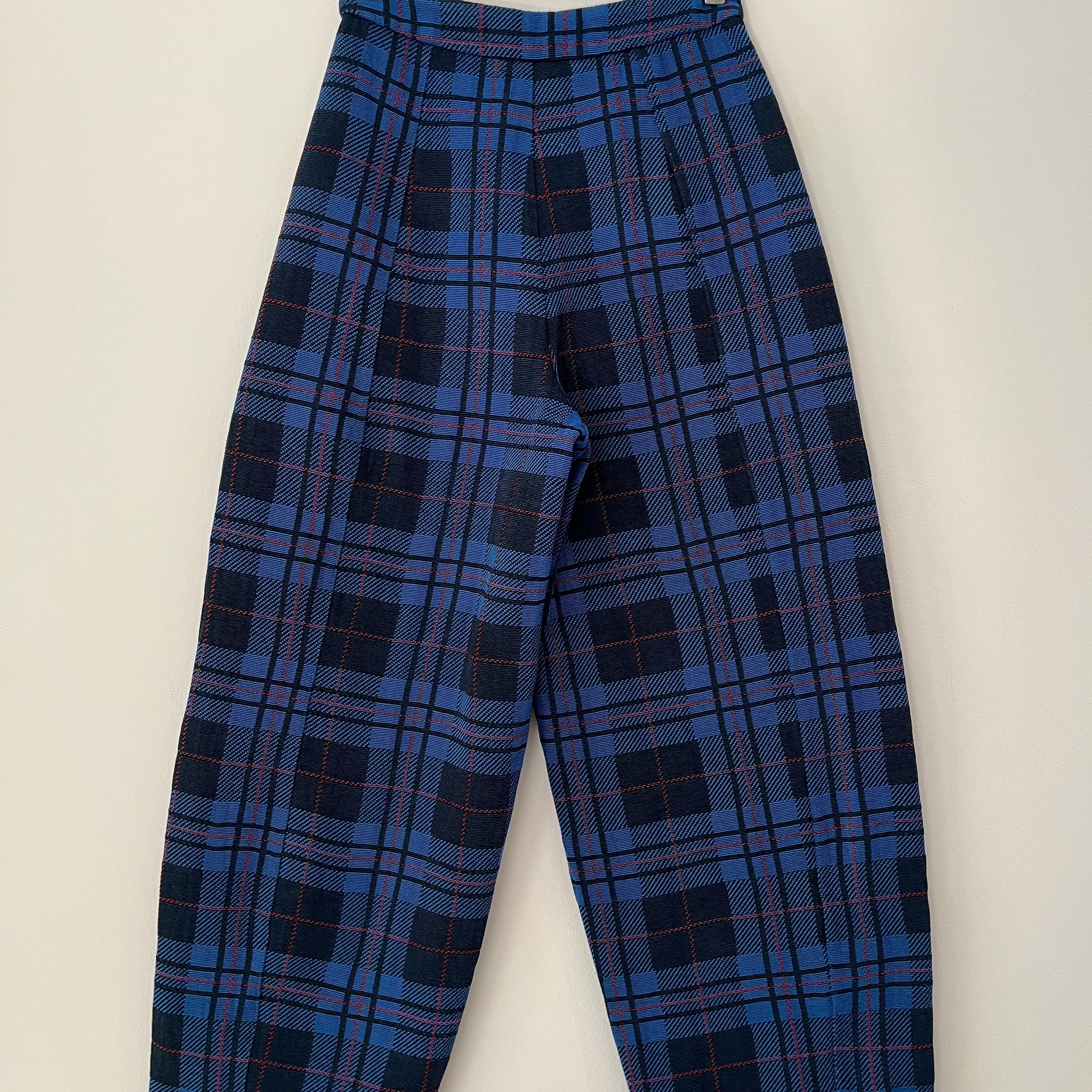 Alpha60 Balloon Checked Pants Size XS.