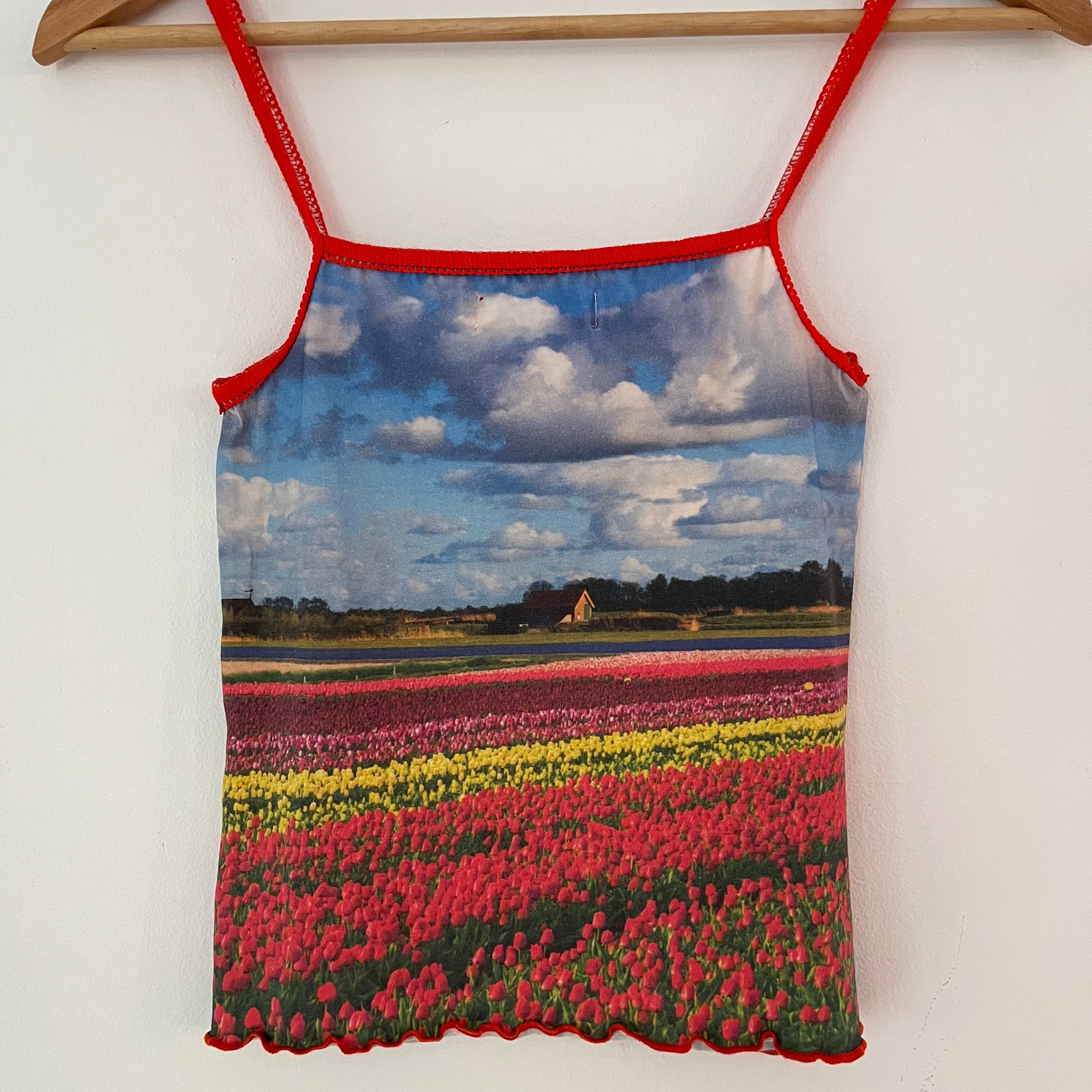 Tyler Mcgillivary TULIP FIELDS Cami Size XS.