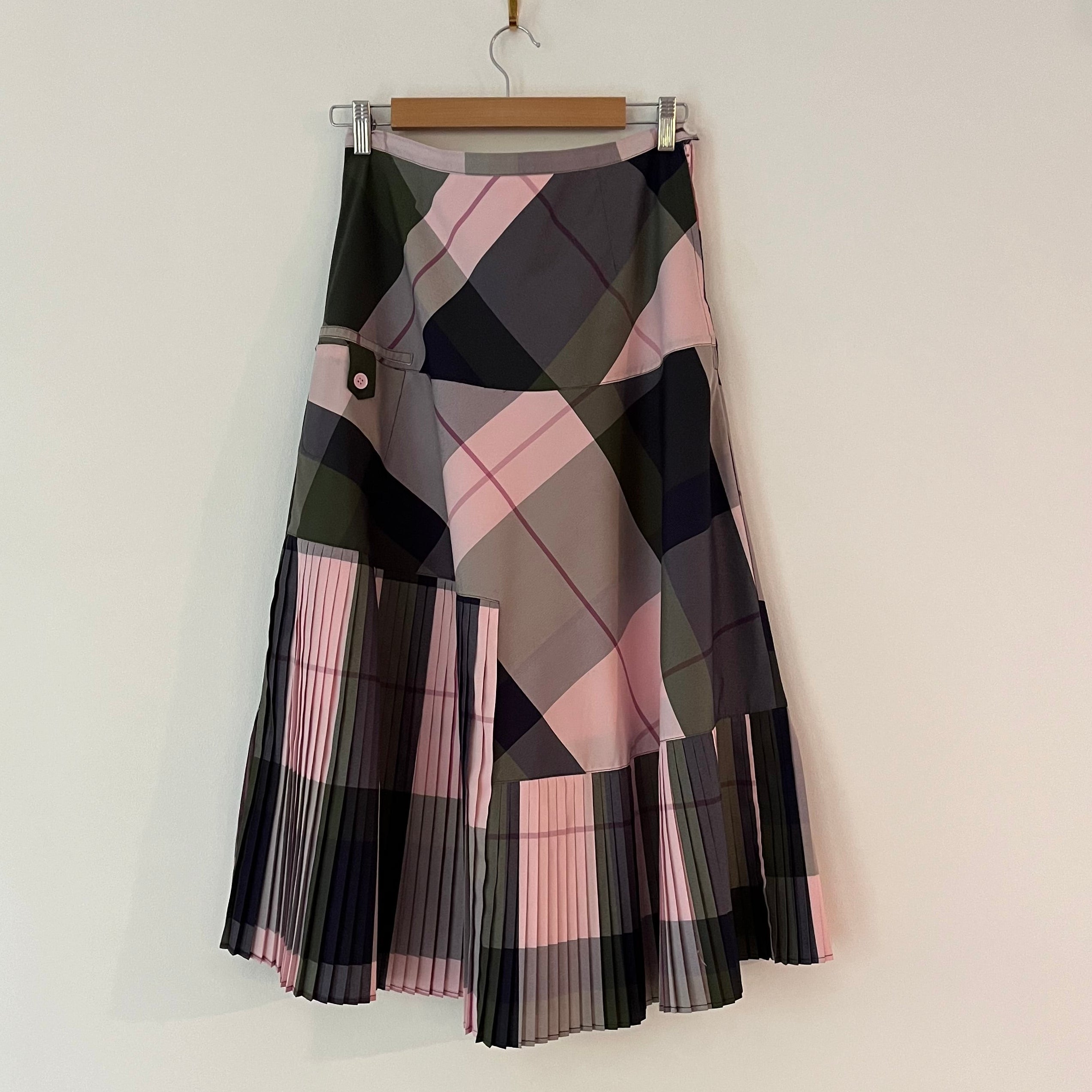Cooper by Trelise Cooper PLEATING ROMANCE Skirt Size 8.