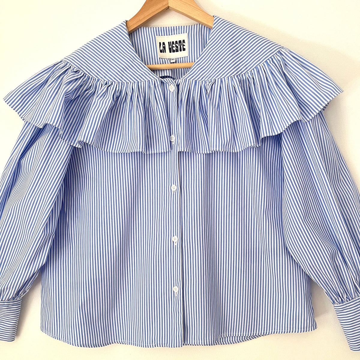 La Veste TABLA Cotton Shirt in Blue/White Stripe Size XL.