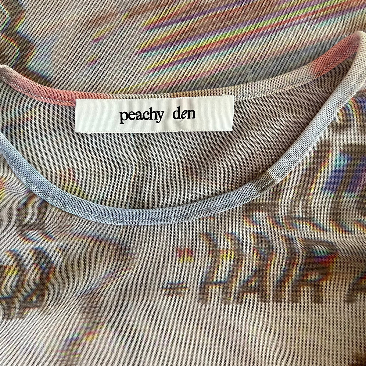 Peachy Den SO HAIR Baby Mesh Tee Size XS.