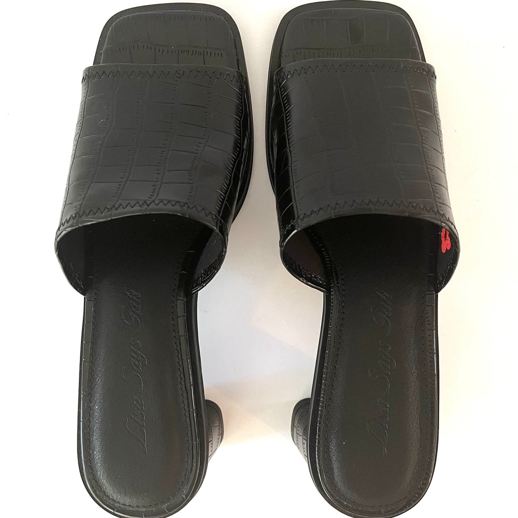 Lisa Says Gah BNWB EM Sandals in Black Croc Size US7/EU37.