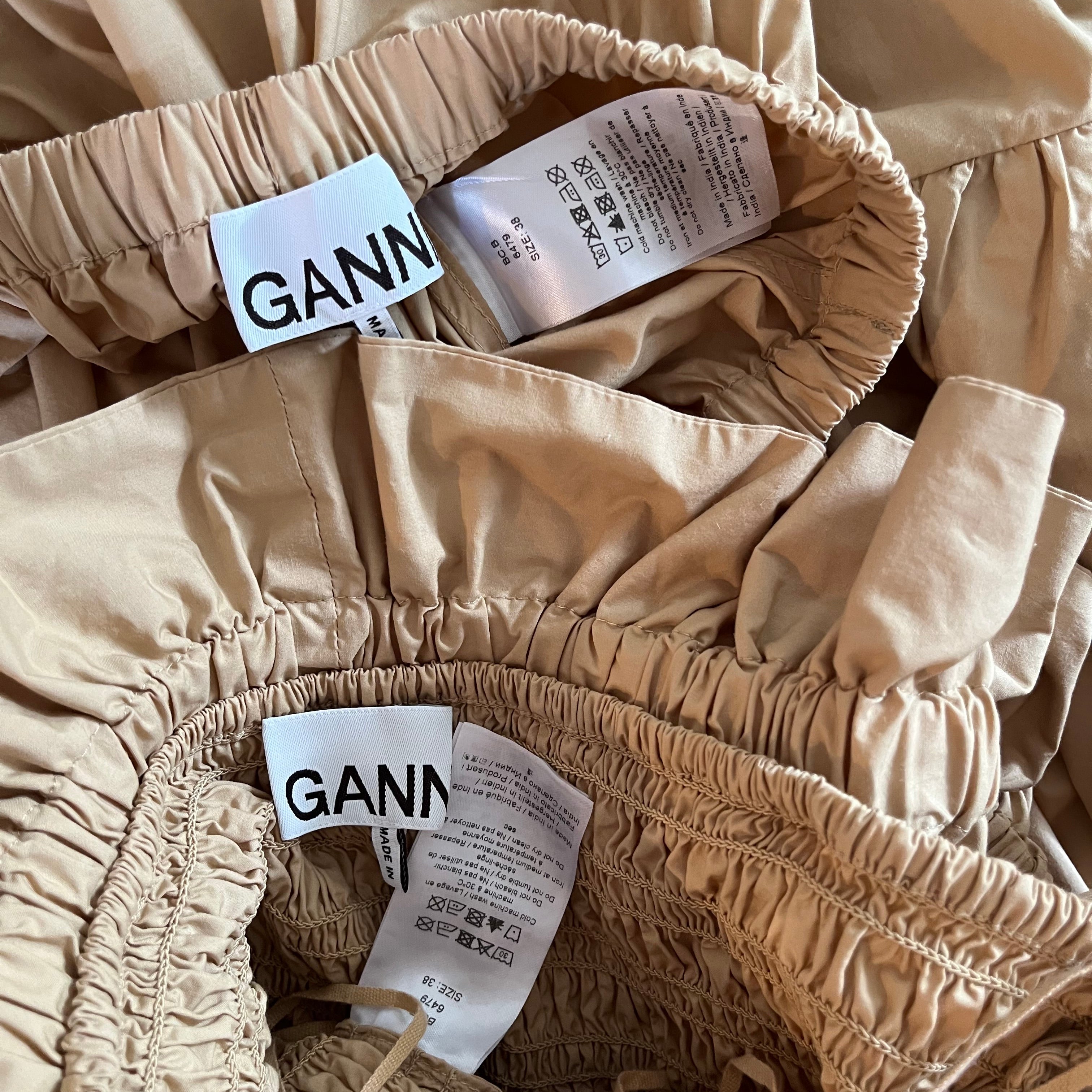 Ganni Smocked Top/Flounce Skirt Set in Curds and Whey Size 38/M.