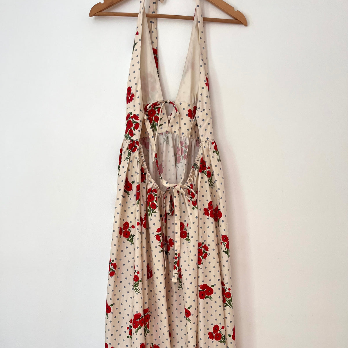 Juni BNWT LILY Maxi Dress in Poppies Size 14.