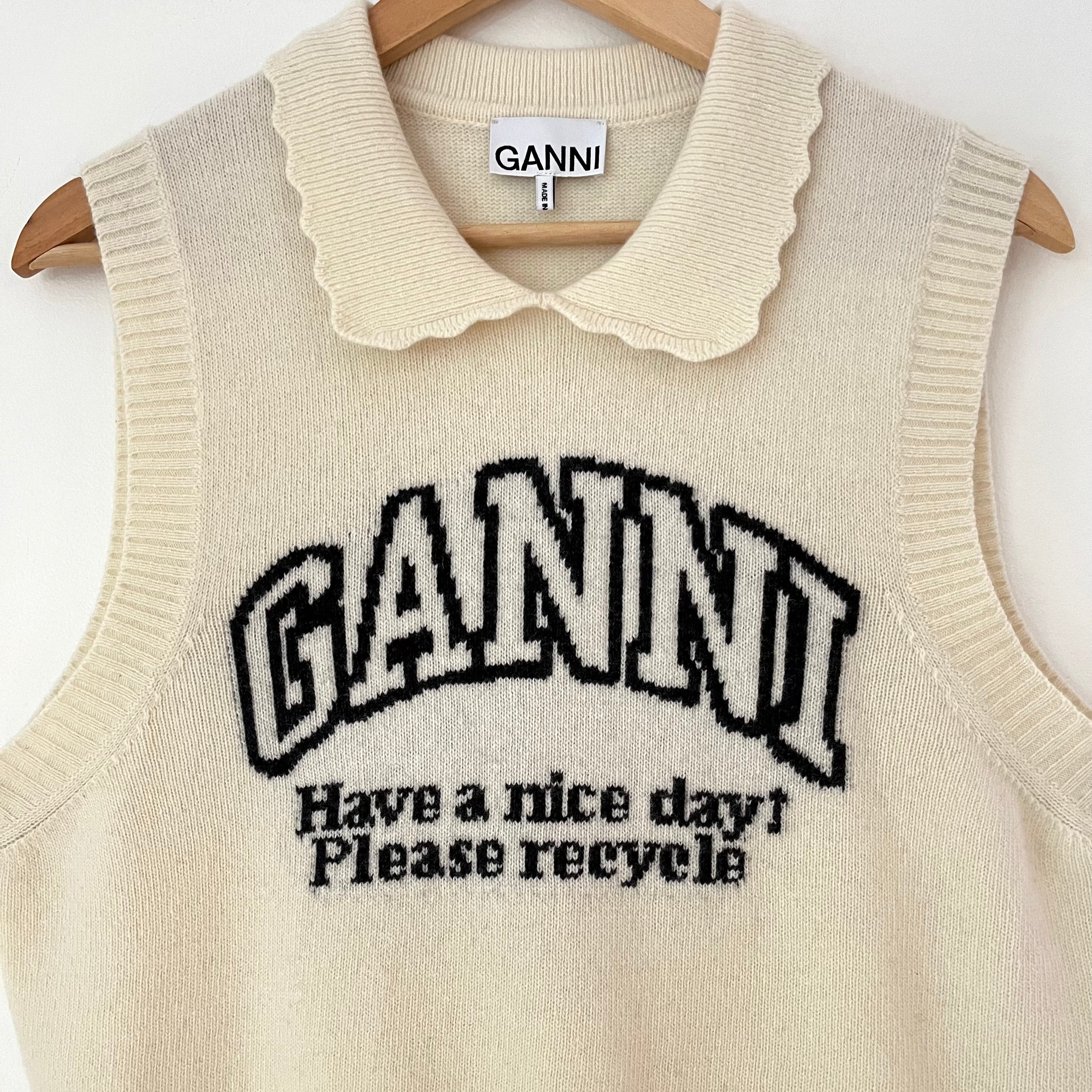 Ganni Graphic Wool Mix Collar Vest Size L.