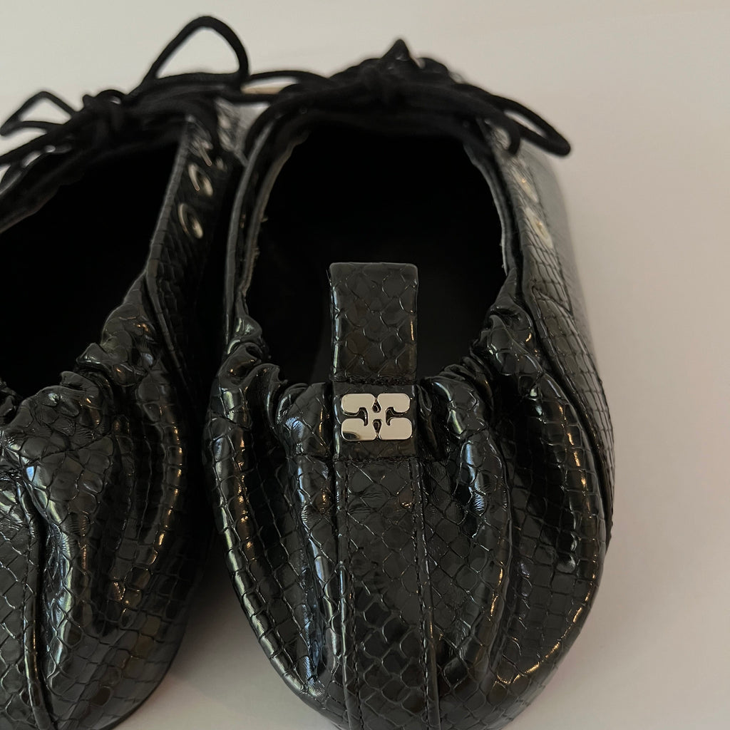 Ganni EYELET Lace Up Ballet Flats Size 39.