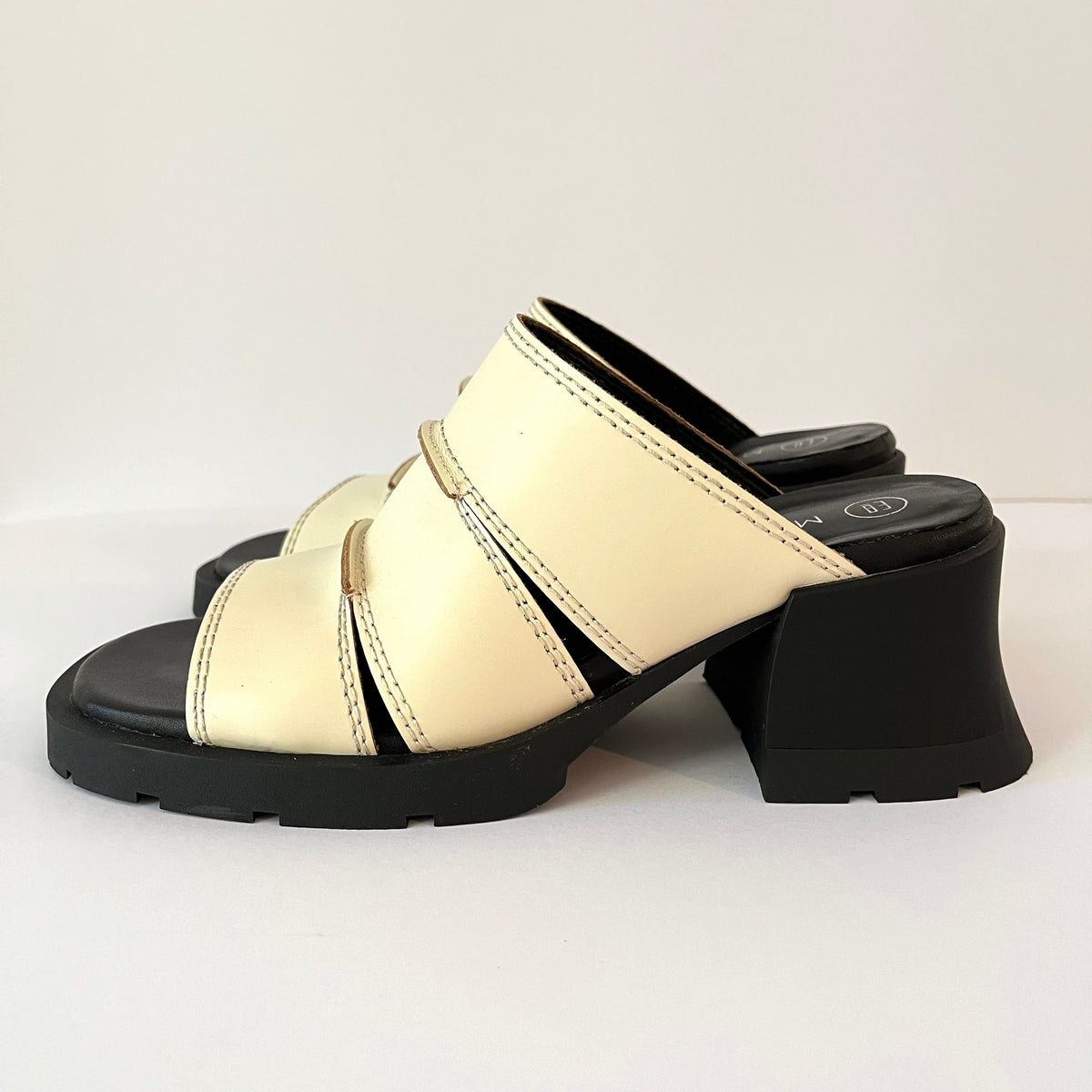Miista E8 JADZIA Leather Block Heel Mules Size 37.