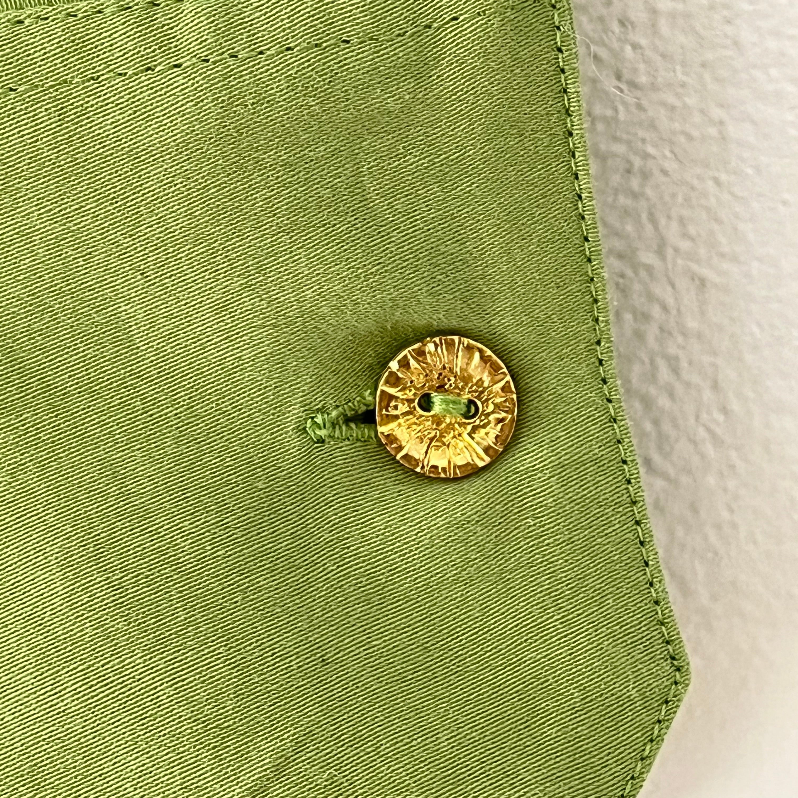 Lucy Folk MANTRA Archive Shirt in Wasabi Green Size M/L.