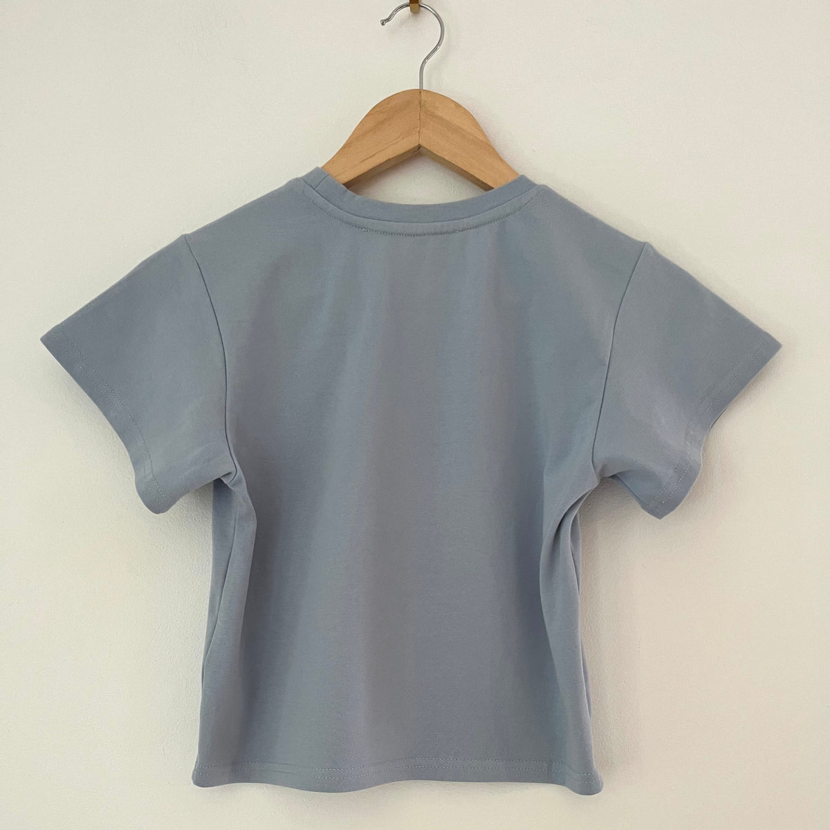 Five By Flyn BABY ROSE Tee Size XS.