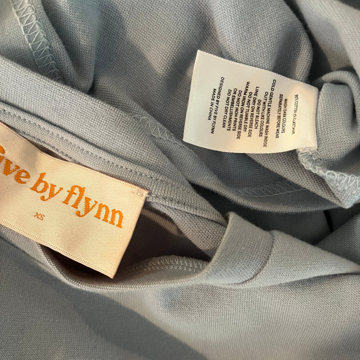 Five By Flyn BABY ROSE Tee Size XS.