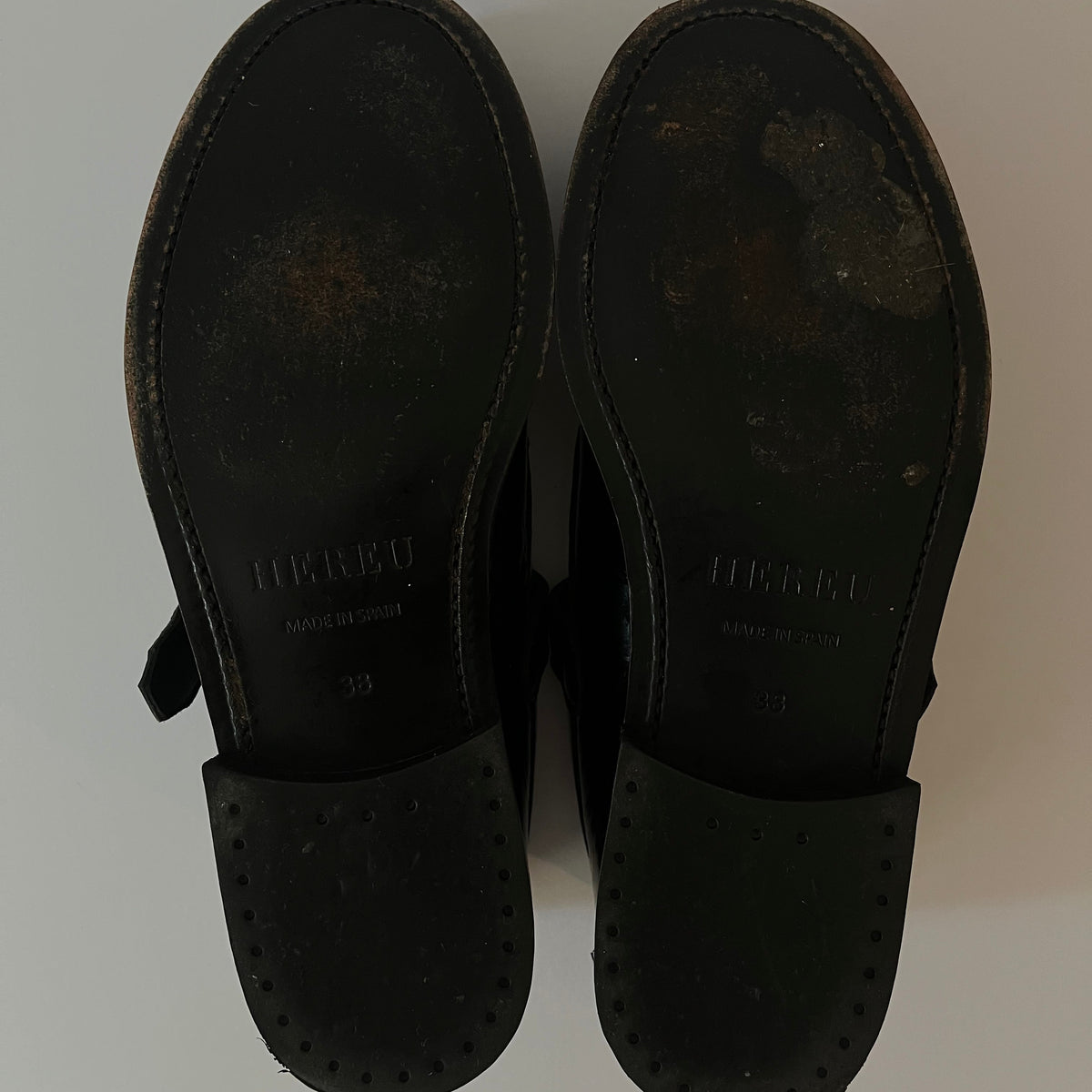 Hereu ALBER CRINKLE GLOSSY T-Bar Loafers Size EU38.