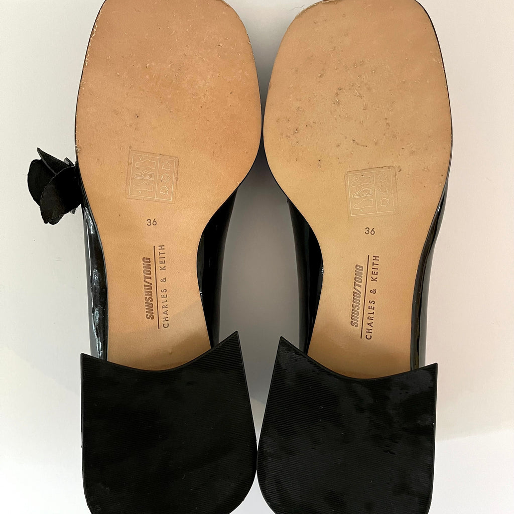 SHUSHU/TONG x Charles & Keith CHLORIS Mary Jane Pumps Size 36.