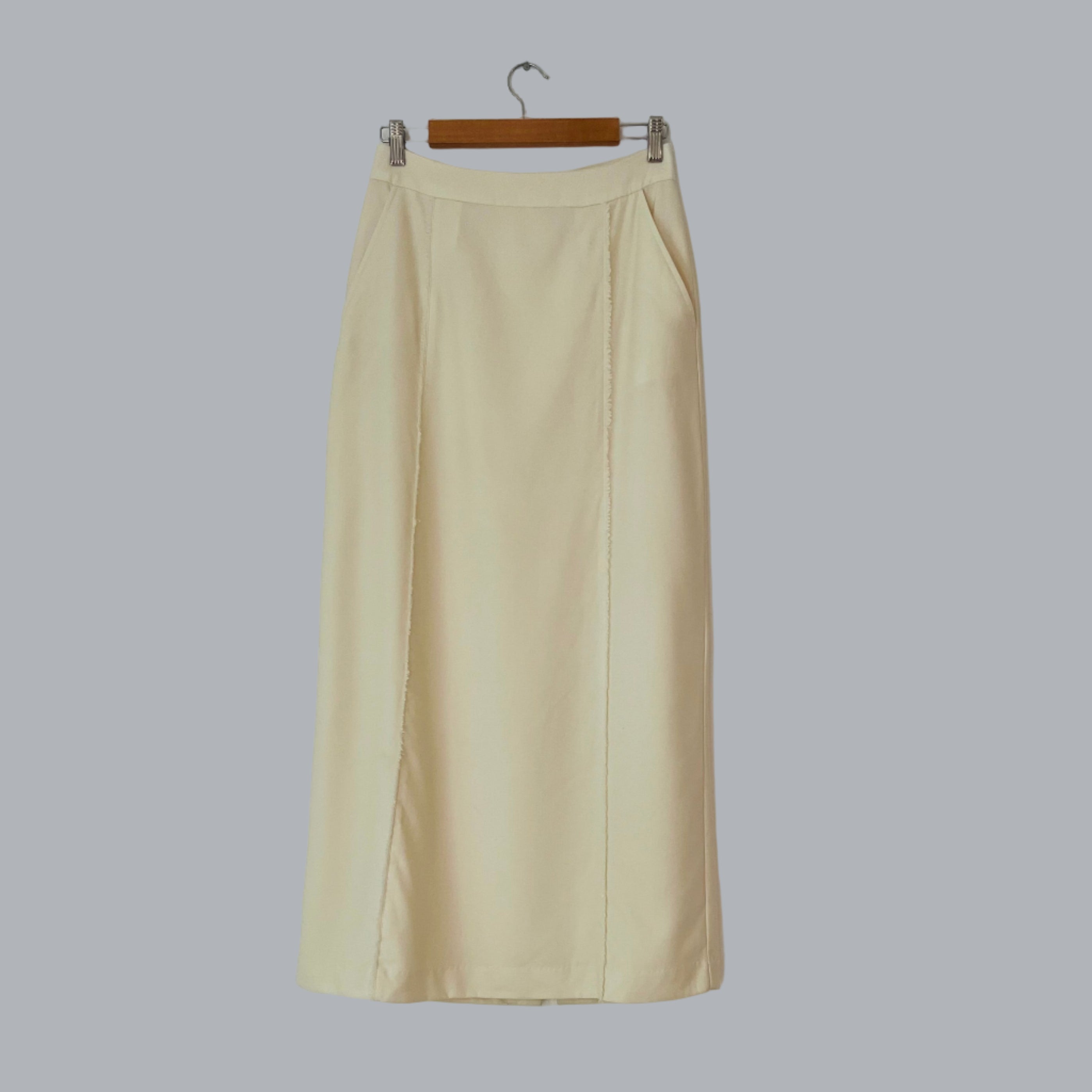 Venroy Maxi Pencil Skirt.