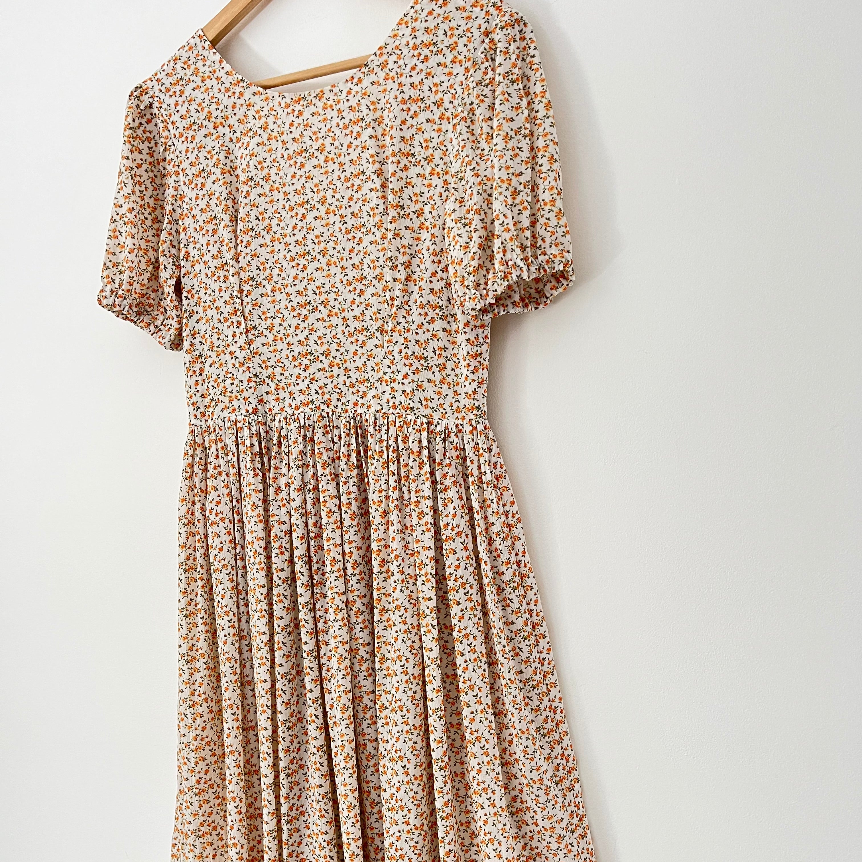 Par Moi Floral Midi Dress.