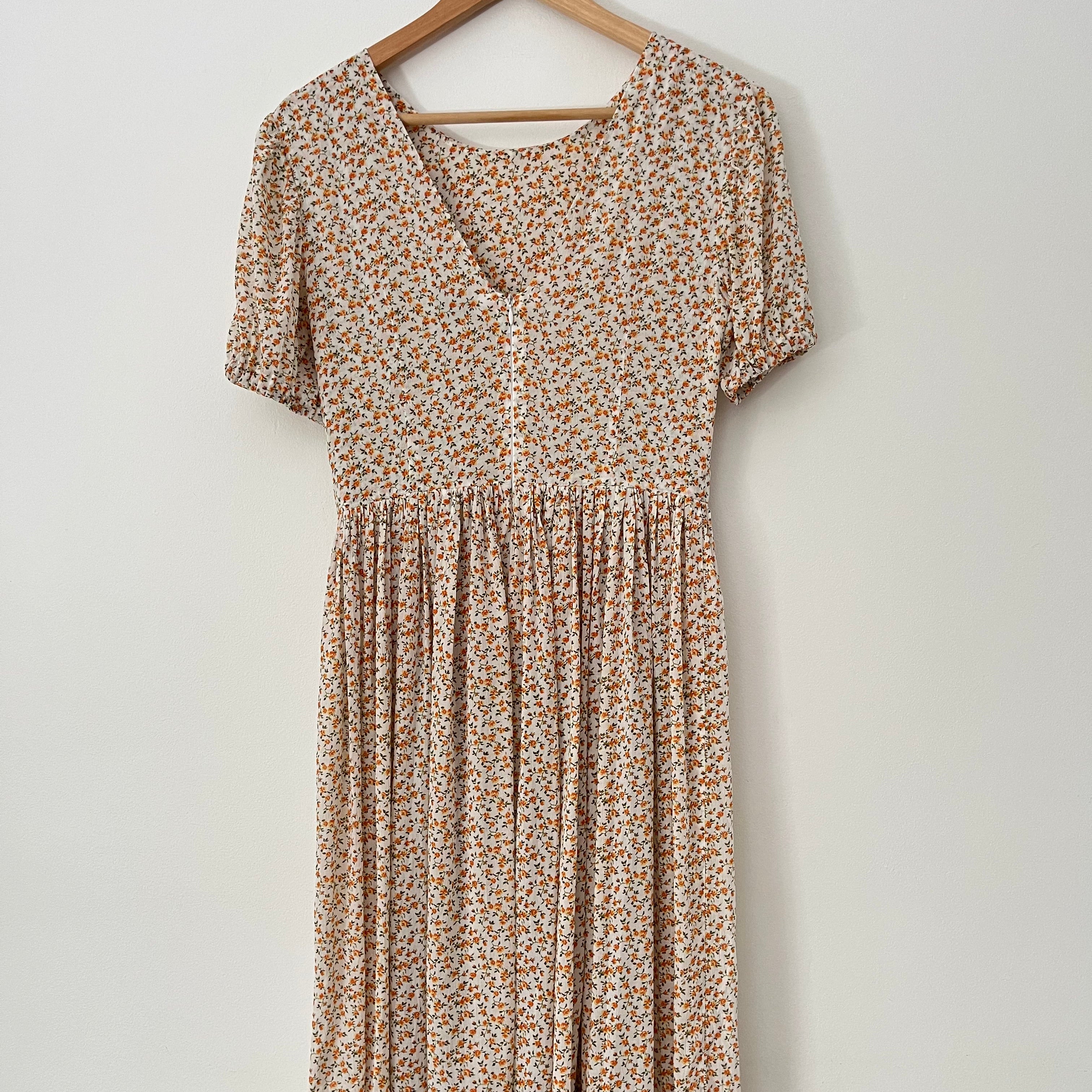 Par Moi Floral Midi Dress.