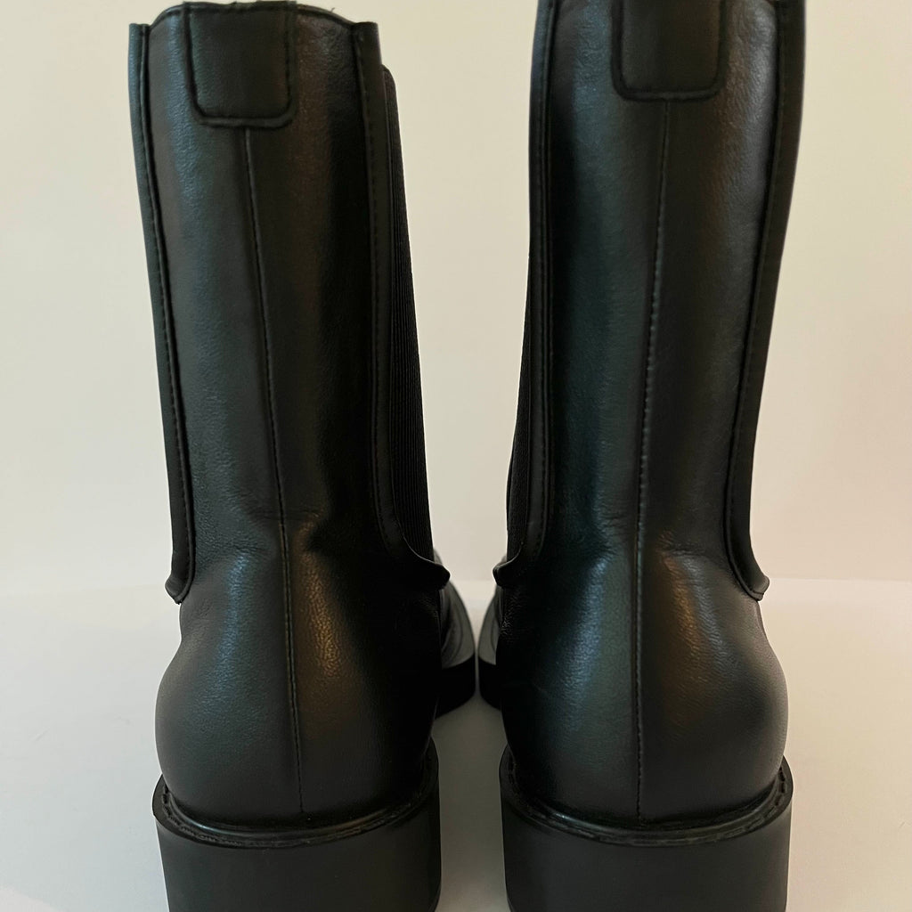 St Agni Square Toe Boots Size 39.