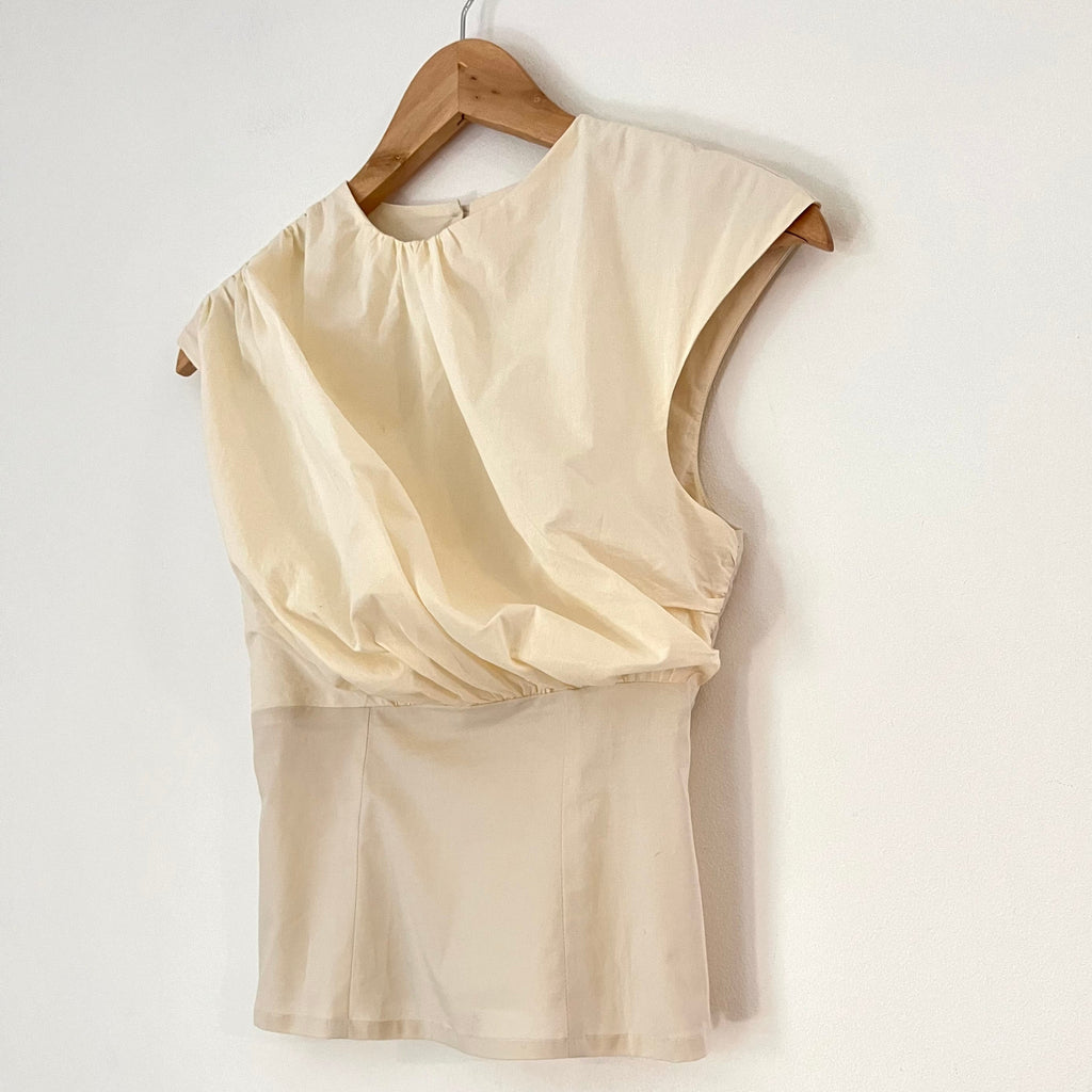 With Consideration TWIST Top in Ivory Size XS.