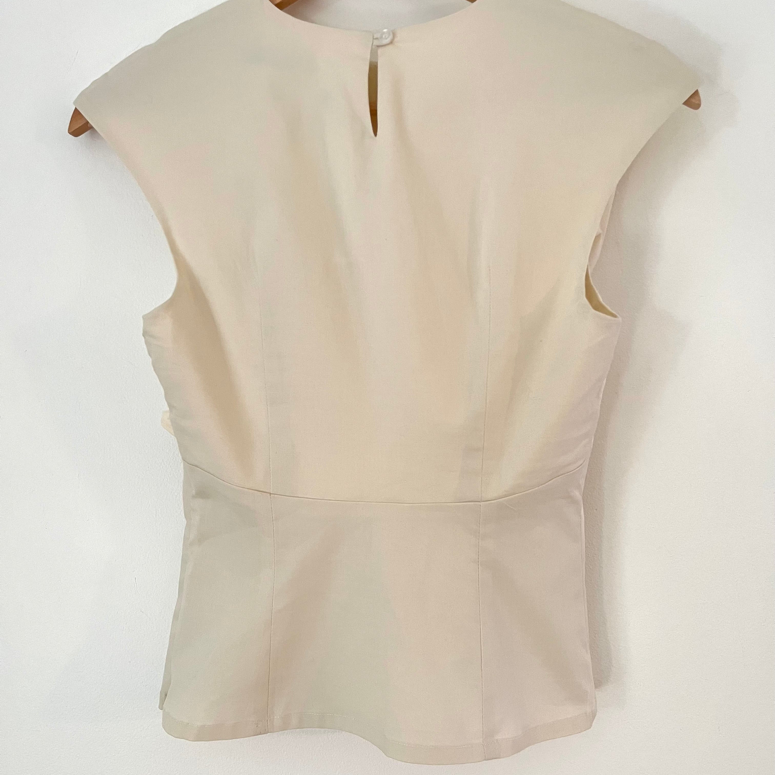 With Consideration TWIST Top in Ivory Size XS.