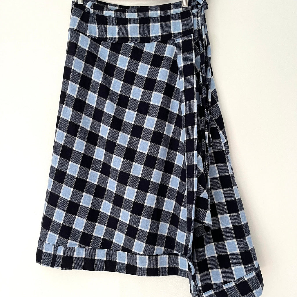 Susmies WESTWOOD Skirt Size M.