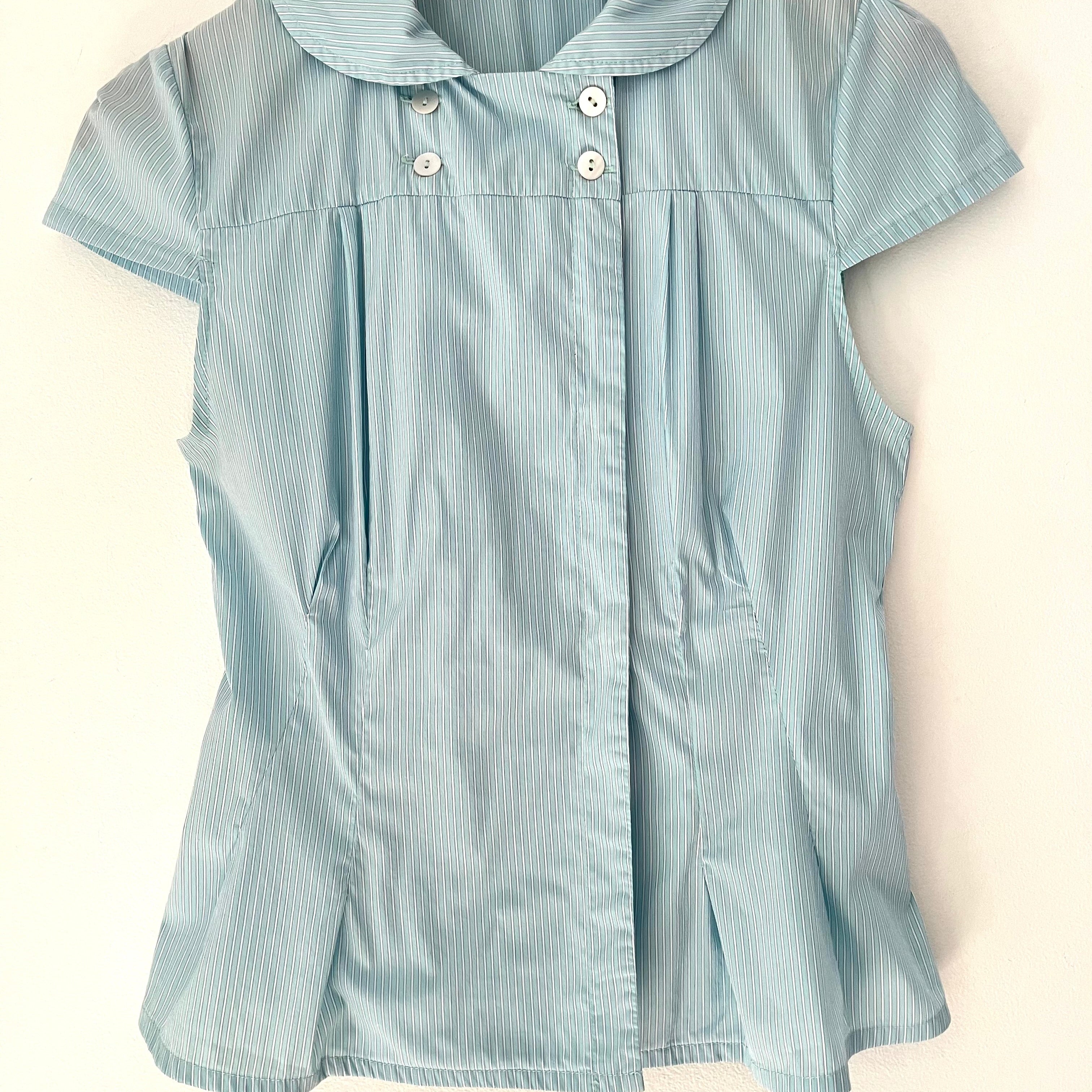 Peachy Den MISSY Blouse in Blue Size 8.