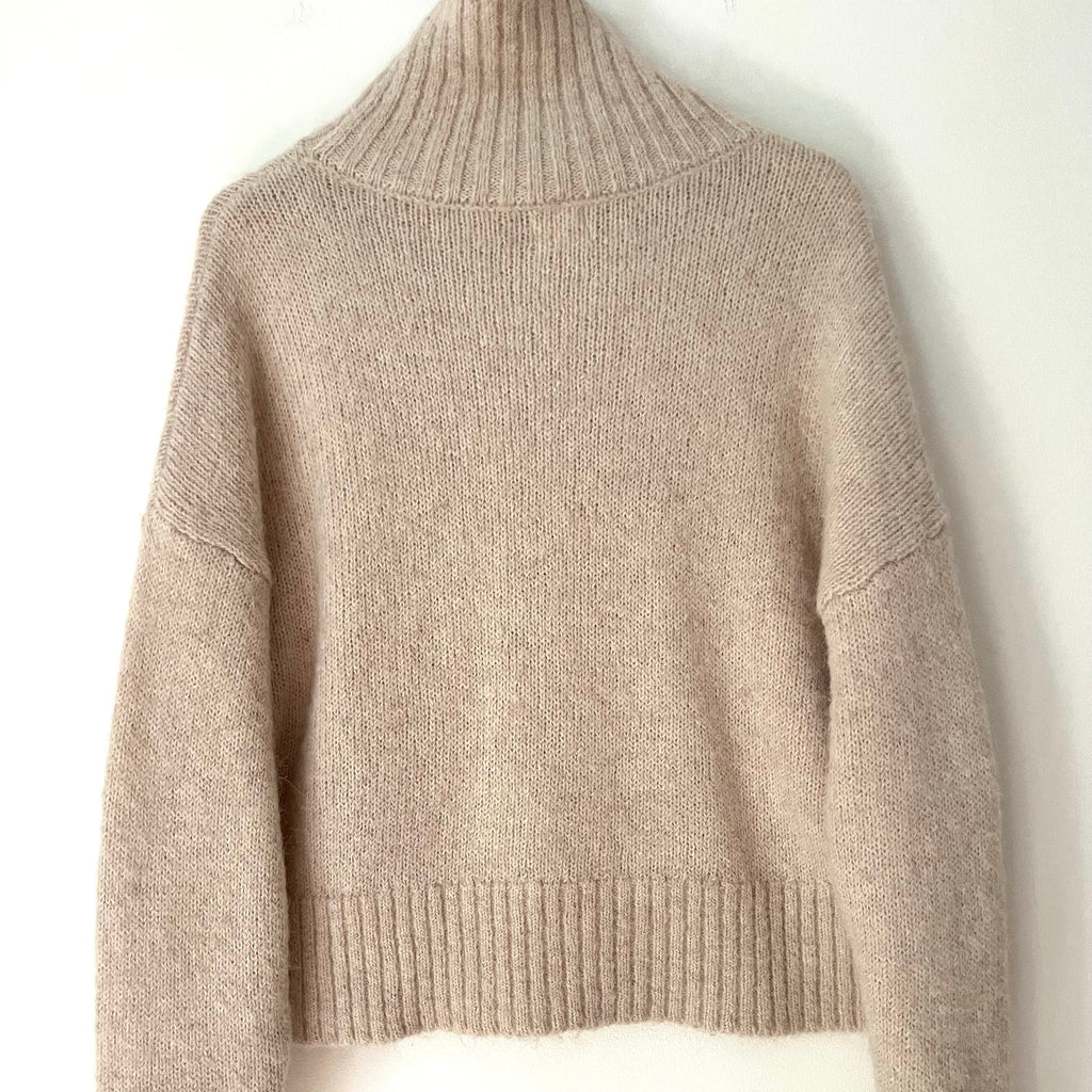 St Agni GAEL Jumper Size XS/S.
