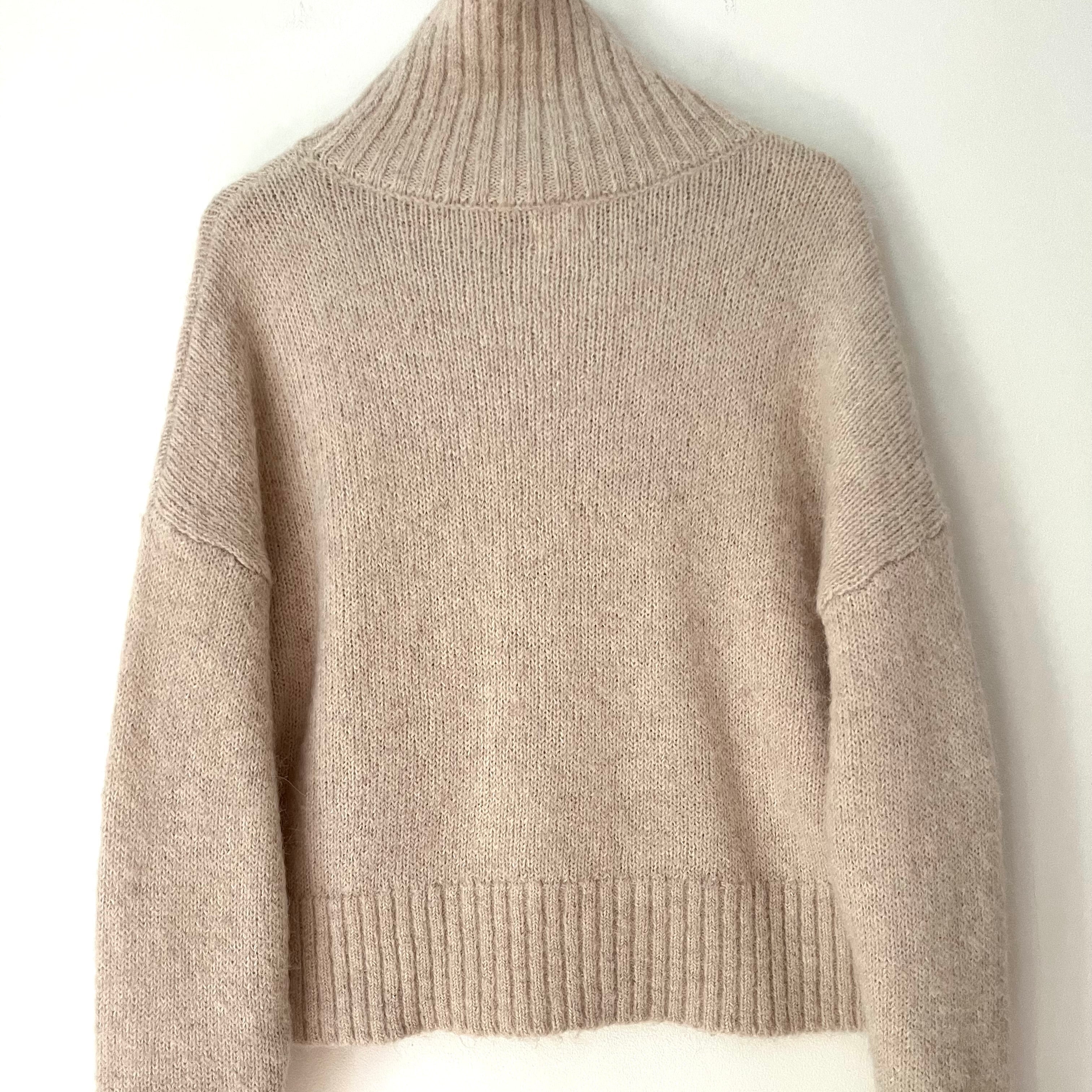 St Agni GAEL Jumper Size XS/S.