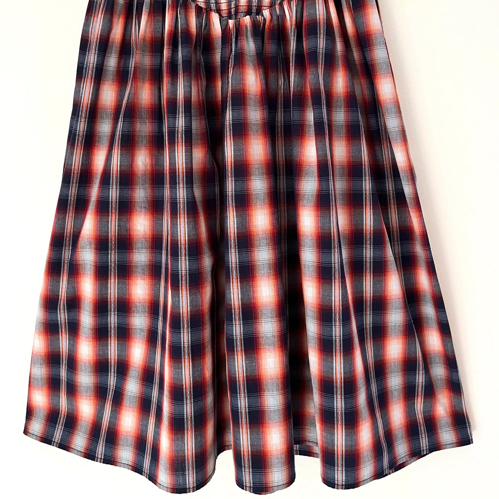 Après Studios Shirred Midi in Grape Plaid Size S.