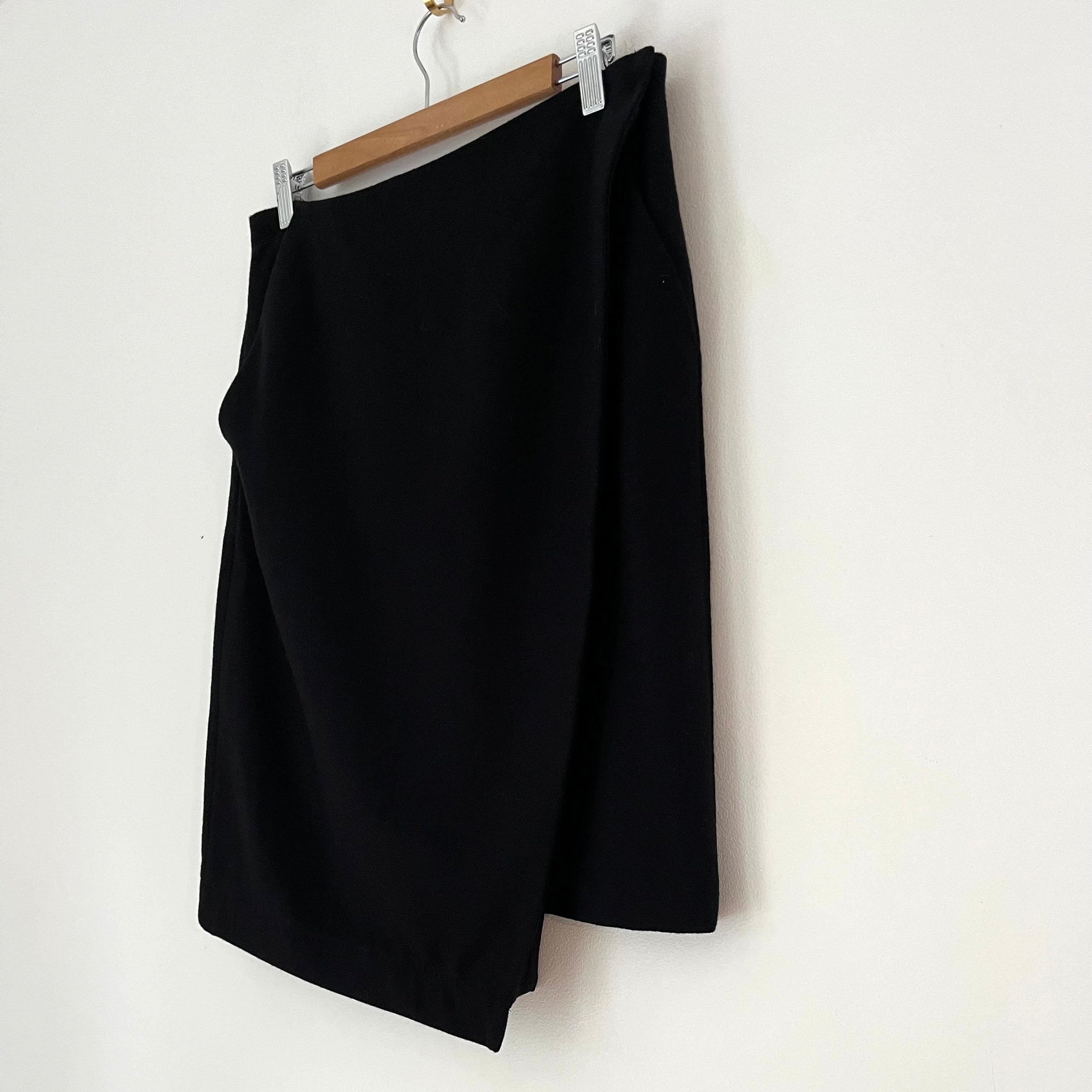 Alpha60 Asymmetrical Wool Blend Mini Skirt Size M.