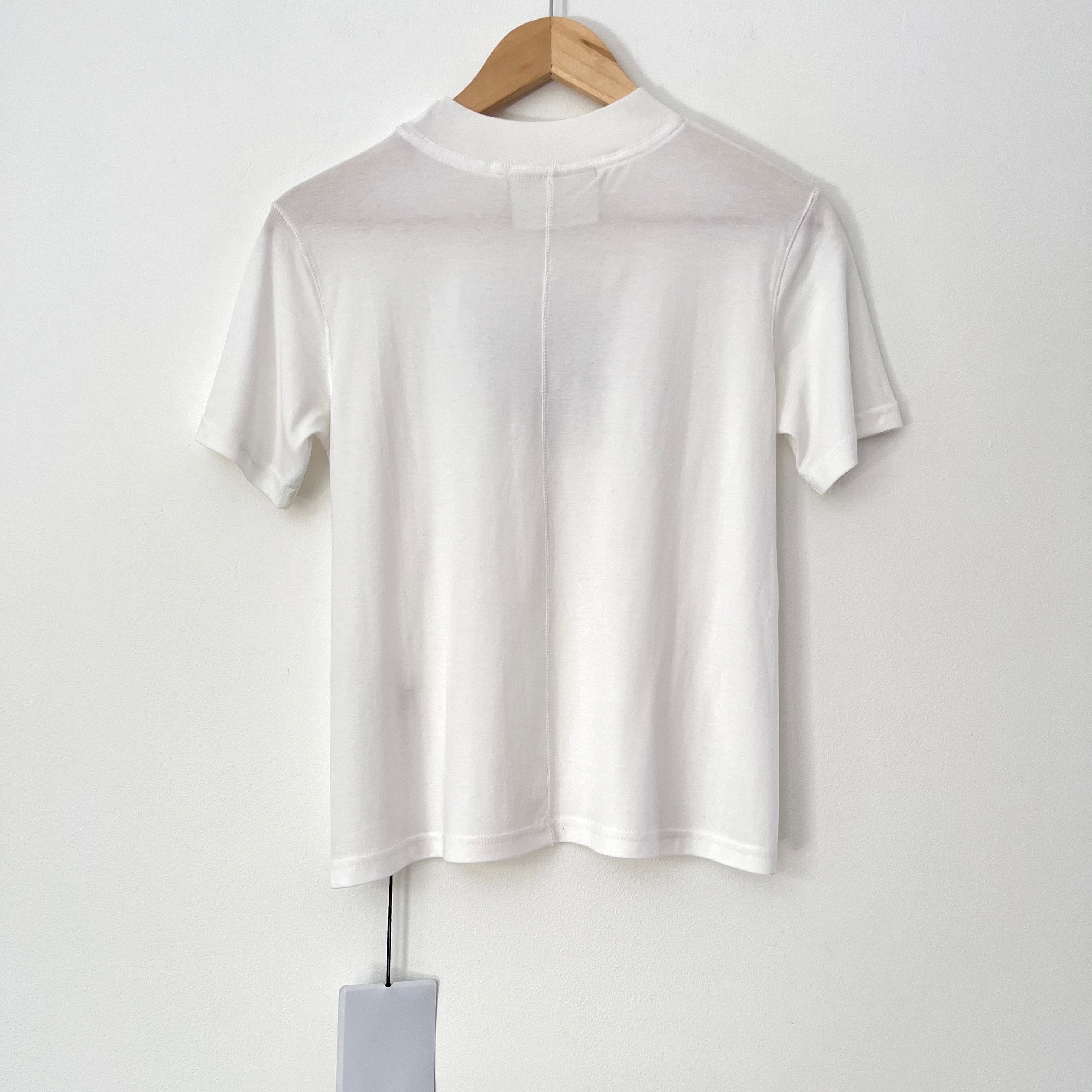 Song For The Mute BNWT SCRIPT Front Split Tee Size S.