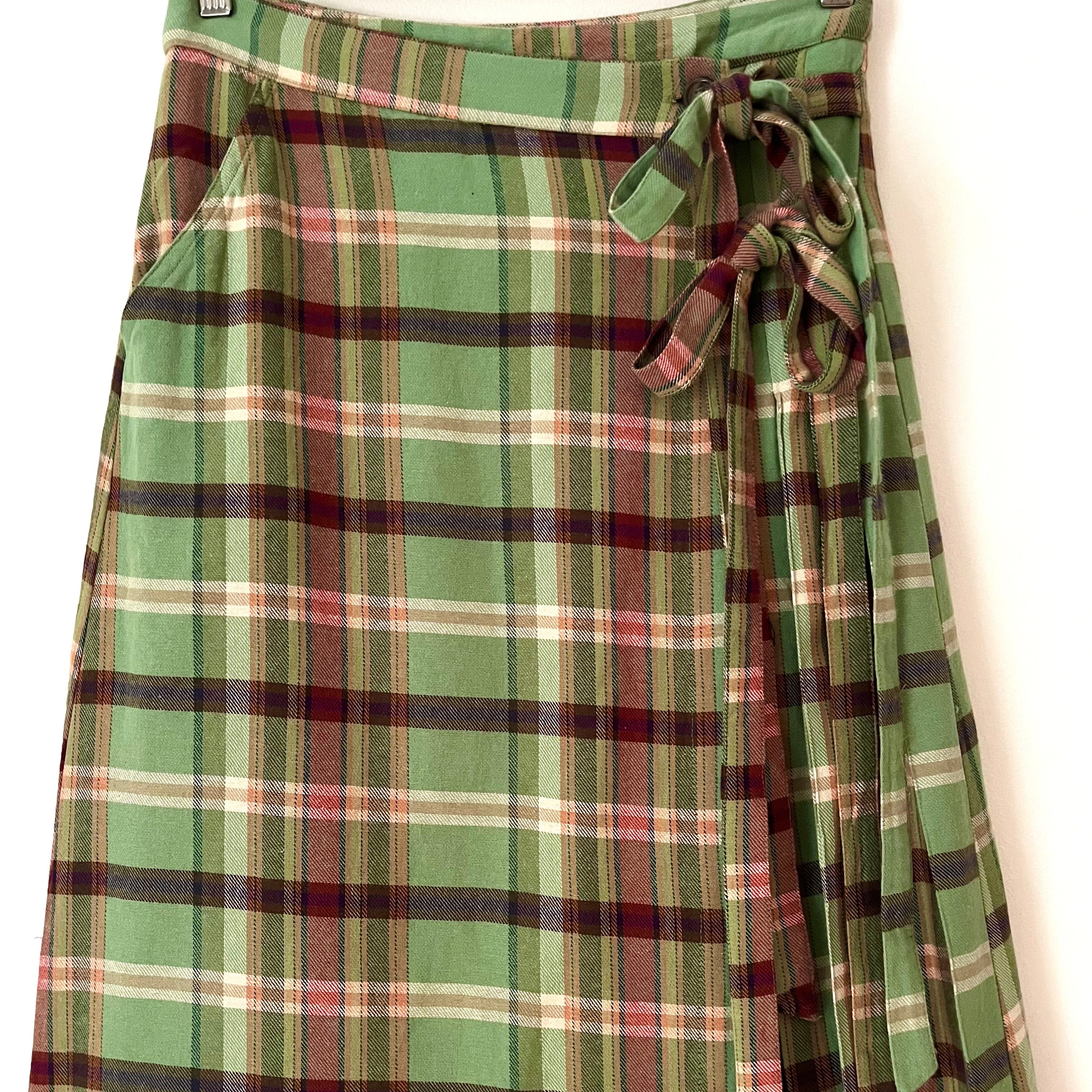 Damson Madder BNWT Check KAT Kilt Size 10.