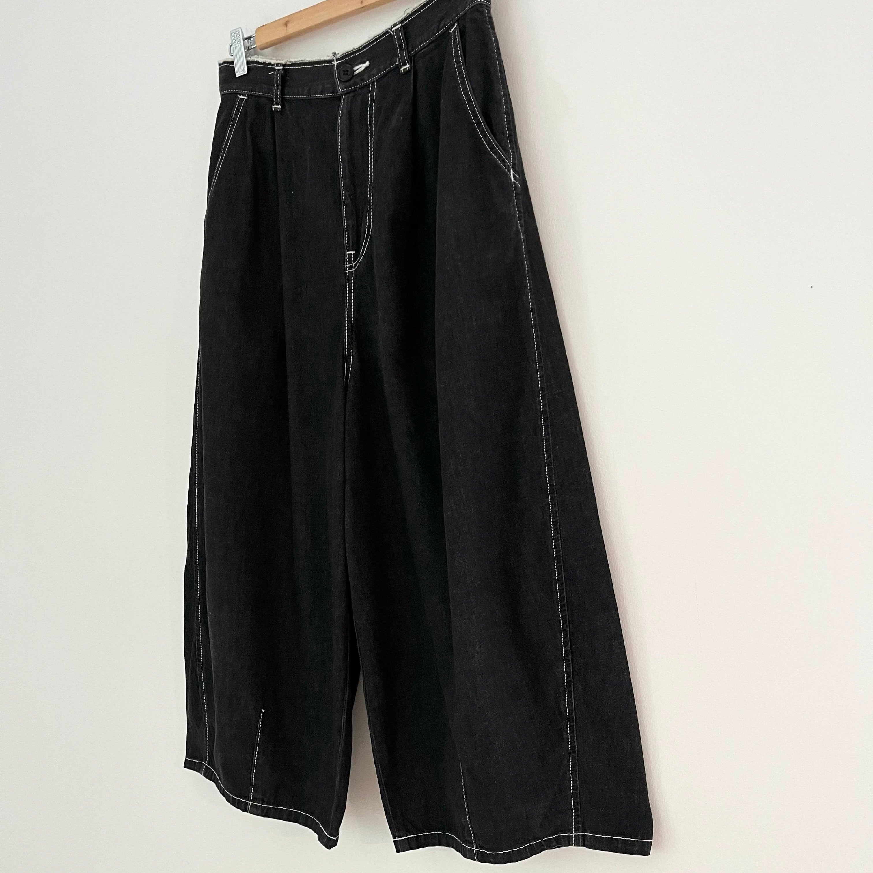 Zucca Barrel Jeans Size S.