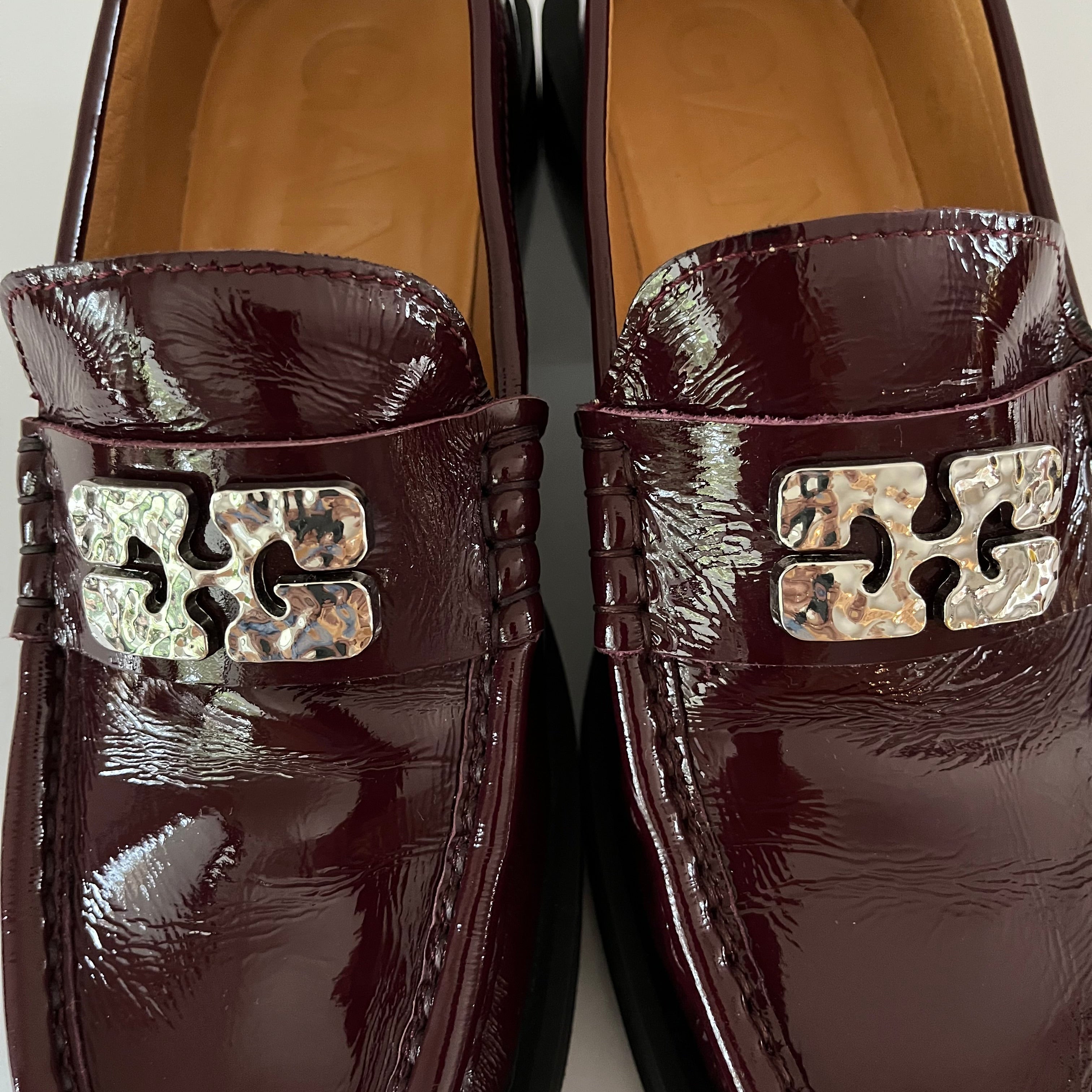 Ganni BUTTERFLY Loafers in Burgundy Size 38.