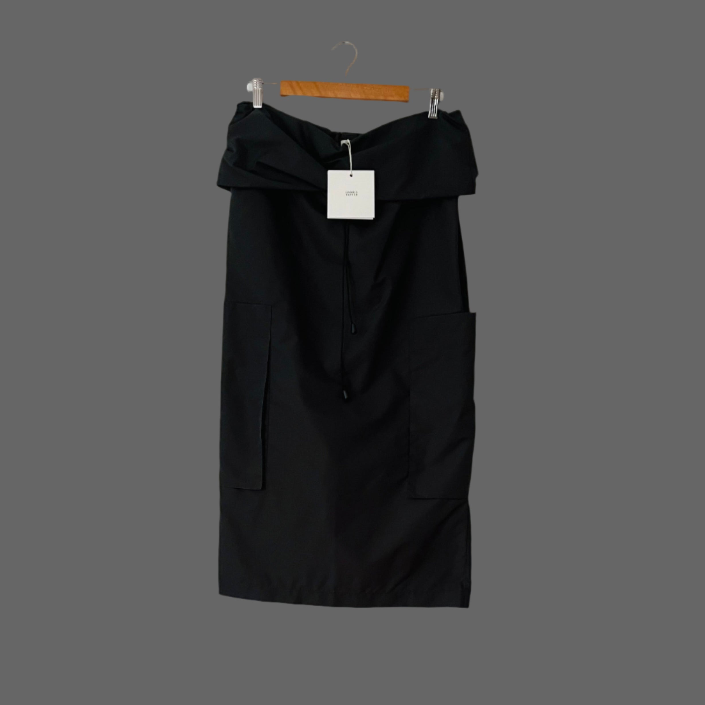 Harris Tapper CHAIMBERLAIN Skirt in Ashphalt.