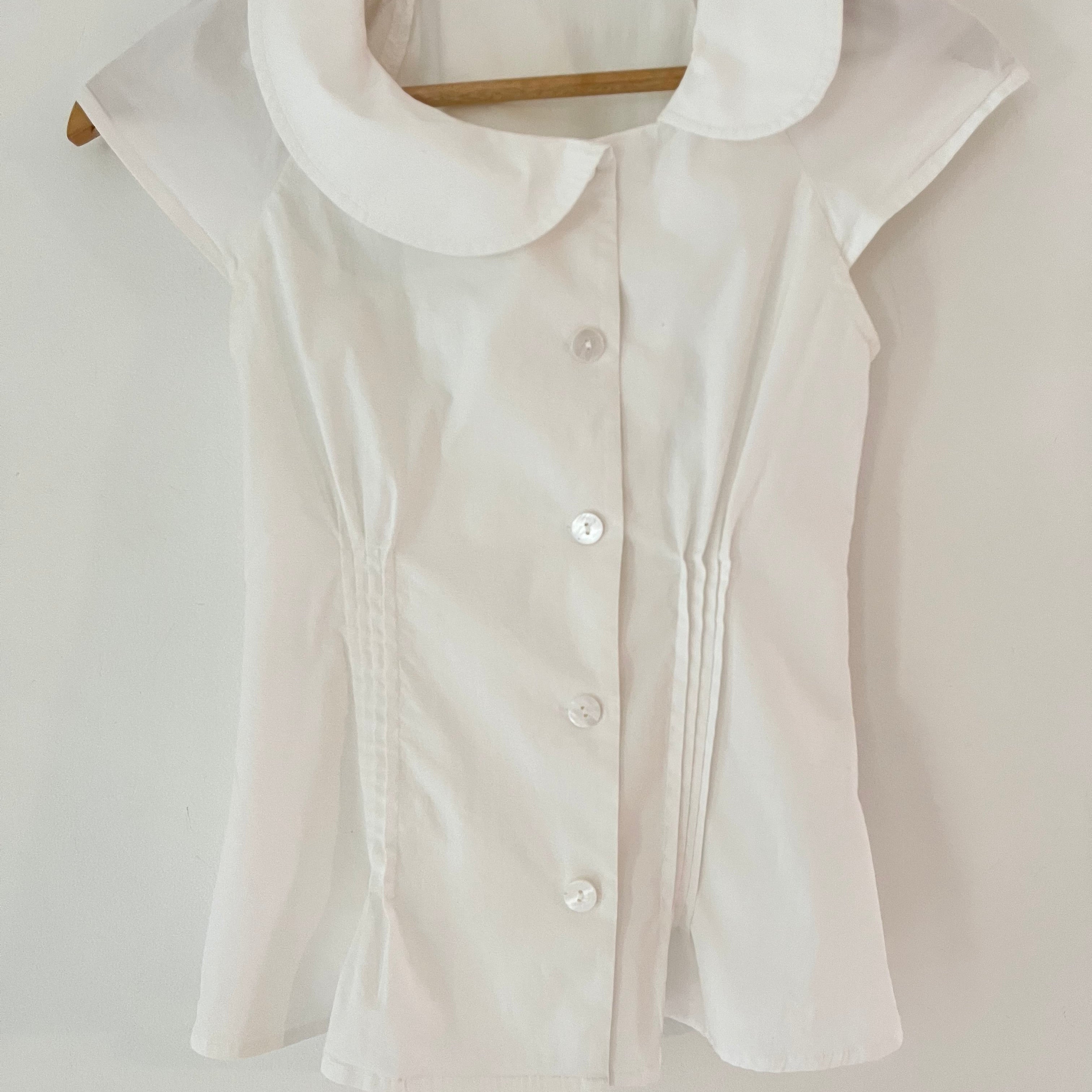 Peachy Den MISSY Asymmetric Blouse in Porcelain Size XS.