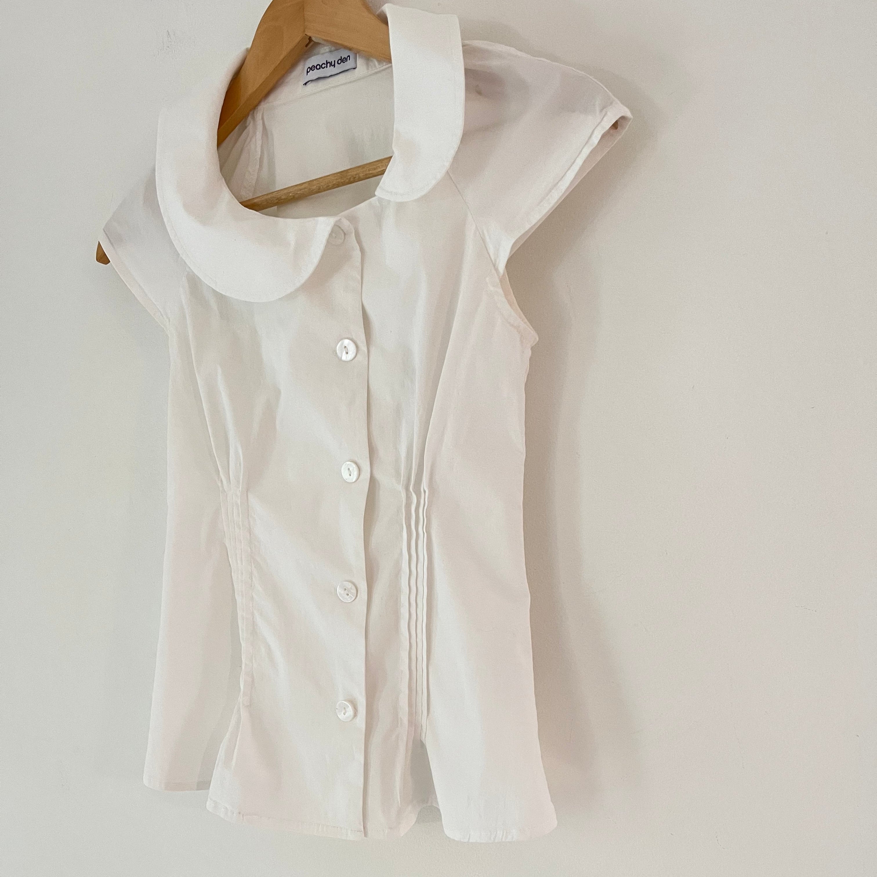 Peachy Den MISSY Asymmetric Blouse in Porcelain Size XS.