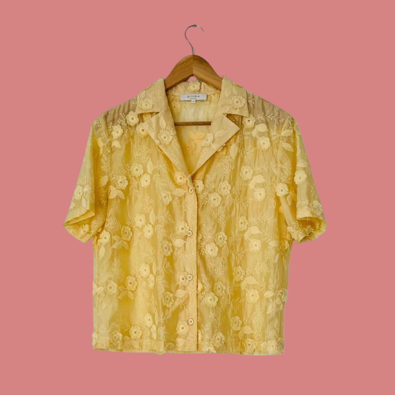 Minima Esenciales LETTIE Shirt in Pastel Yellow.