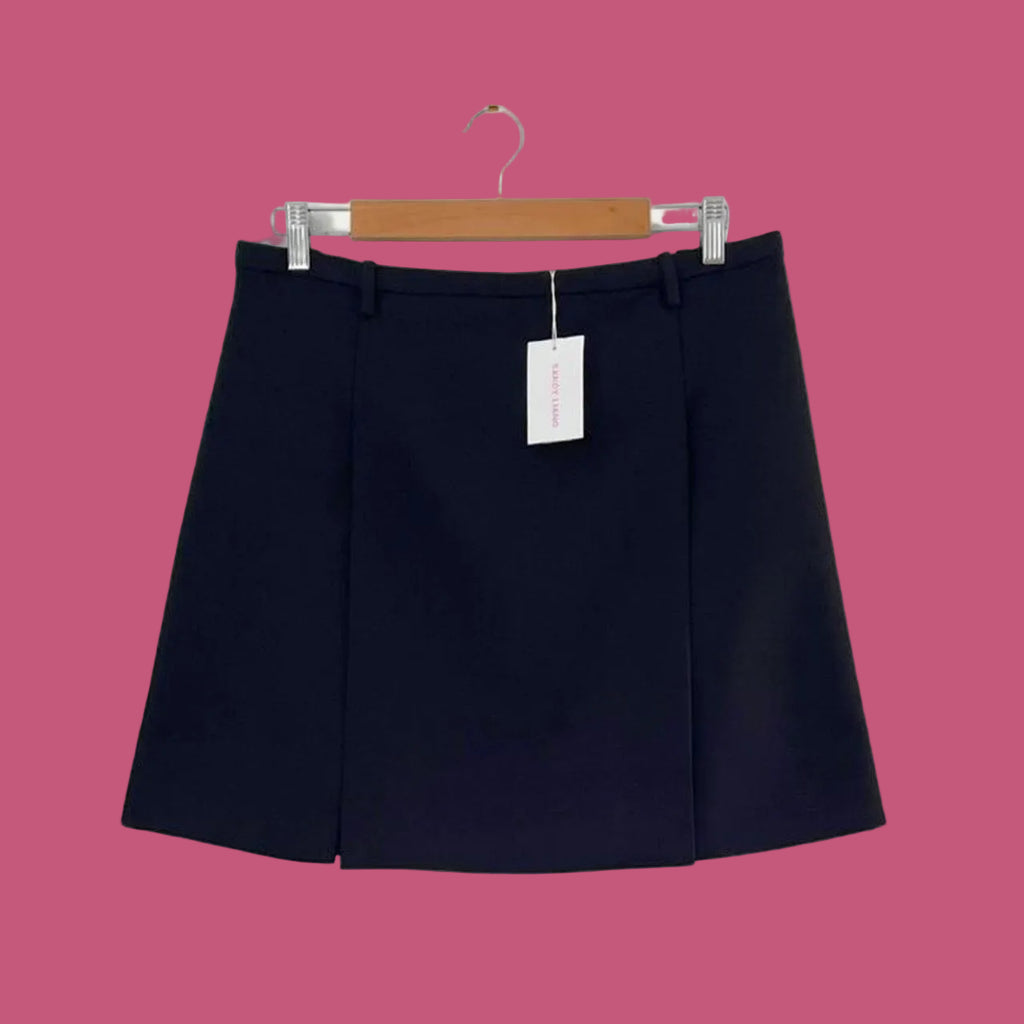 Sandy Liang BNWT DART Skirt in Black.