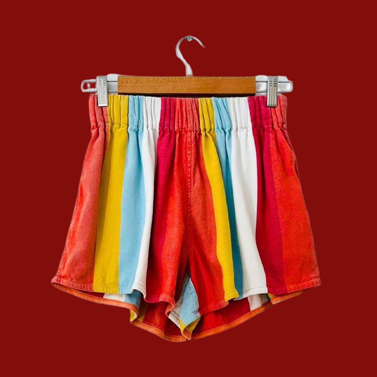 Lucy Folk Striped Shorts in Multicolour.