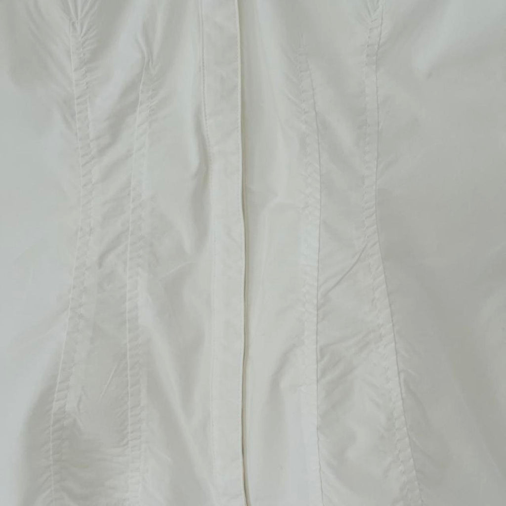 Low Classic CAP SLEEVE Shirt in White.