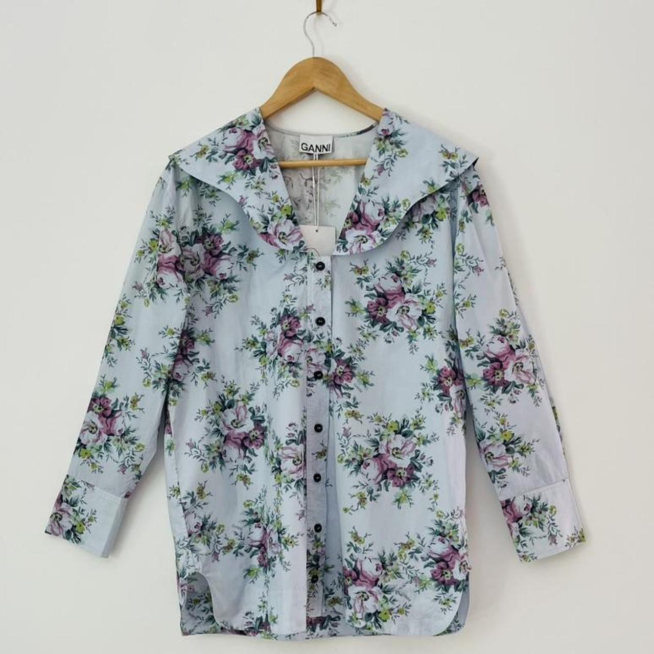 Ganni BNWT Floral Cotton Poplin V neck Blouse in Heather.