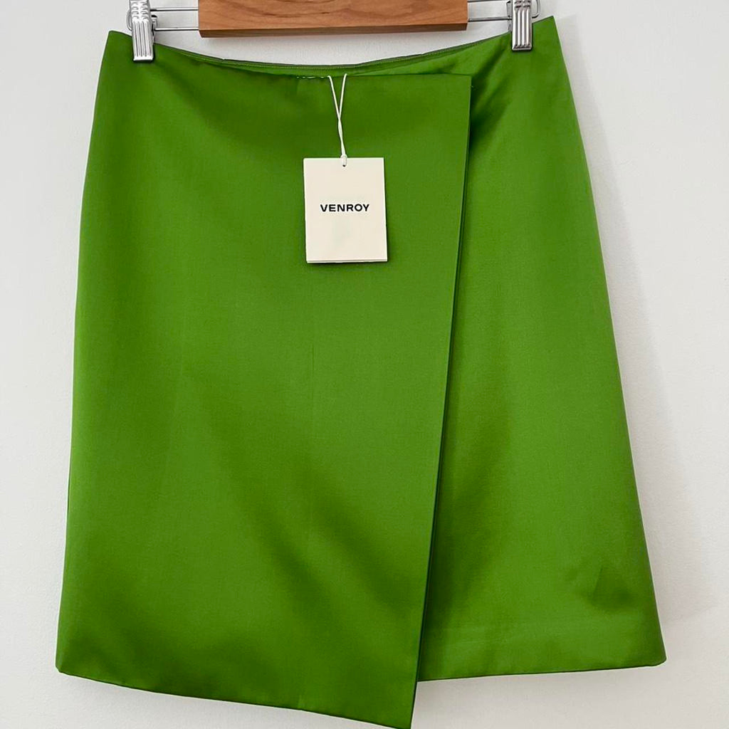 Venroy BNWT Wrap Silk Cotton Skirt in Leaf Green.