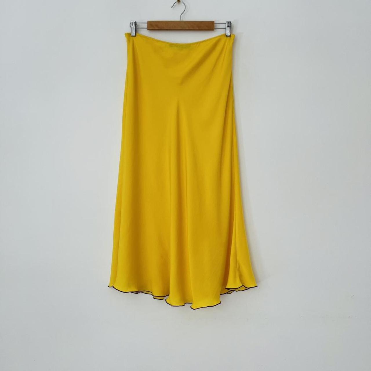 Siedrés PRIM Midi Skirt in Yellow.