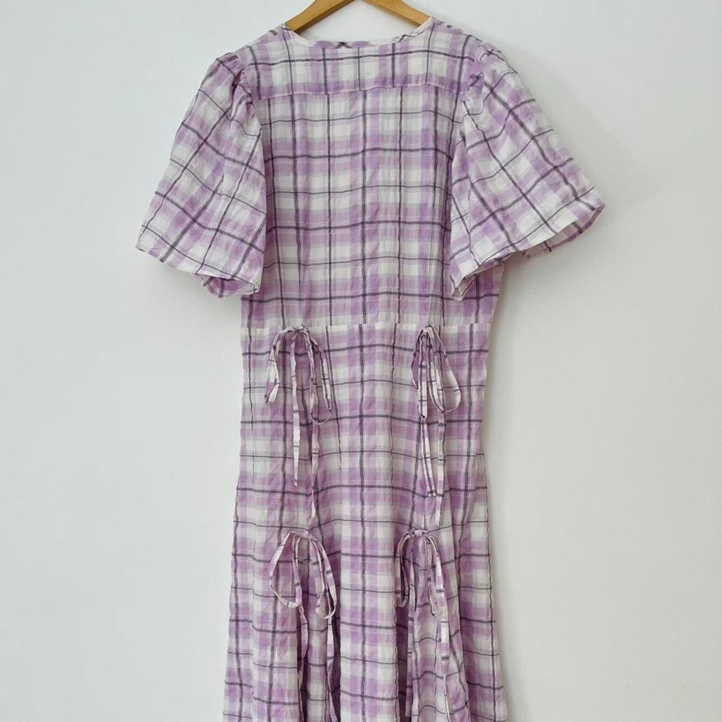 Permanent Vacation LYKKE FANTASY Dress in Lilac.