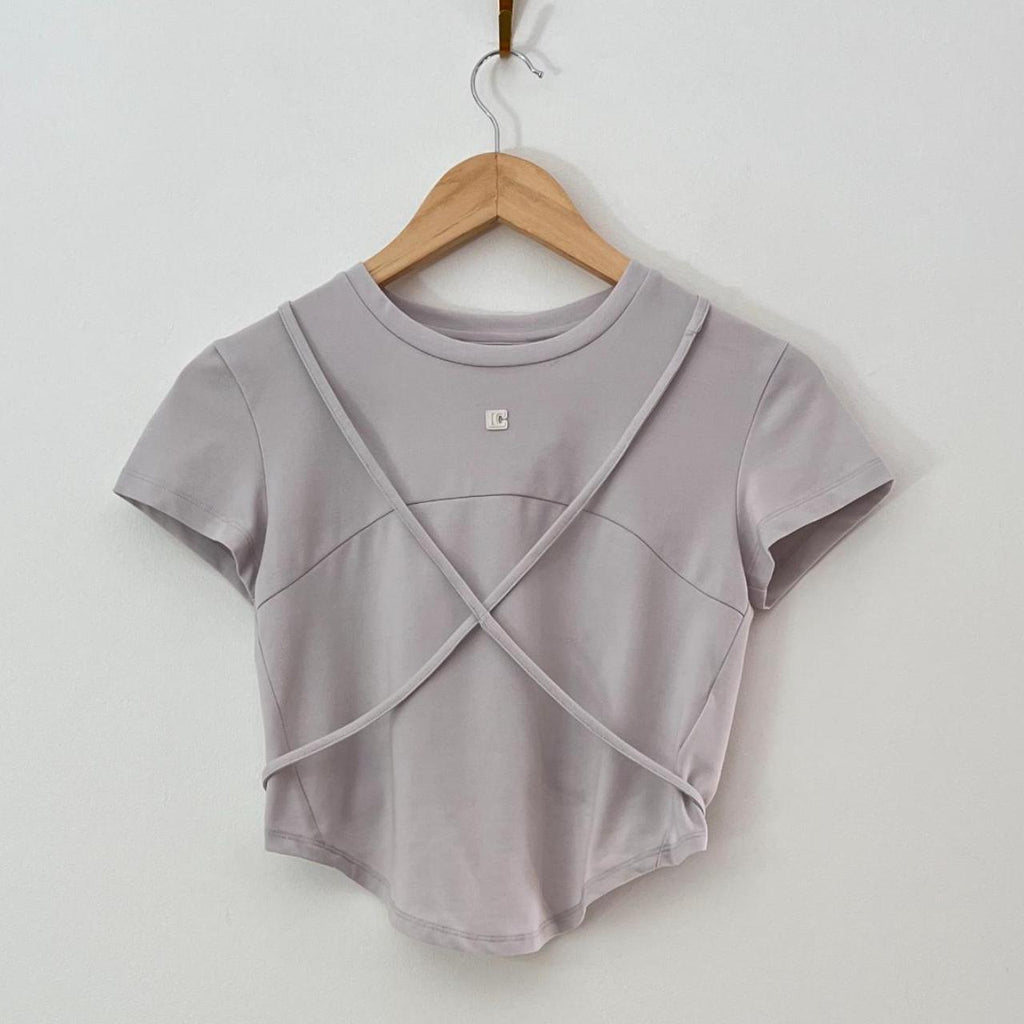 Low Classic BACK HOLE T-Shirt in Light Grey.