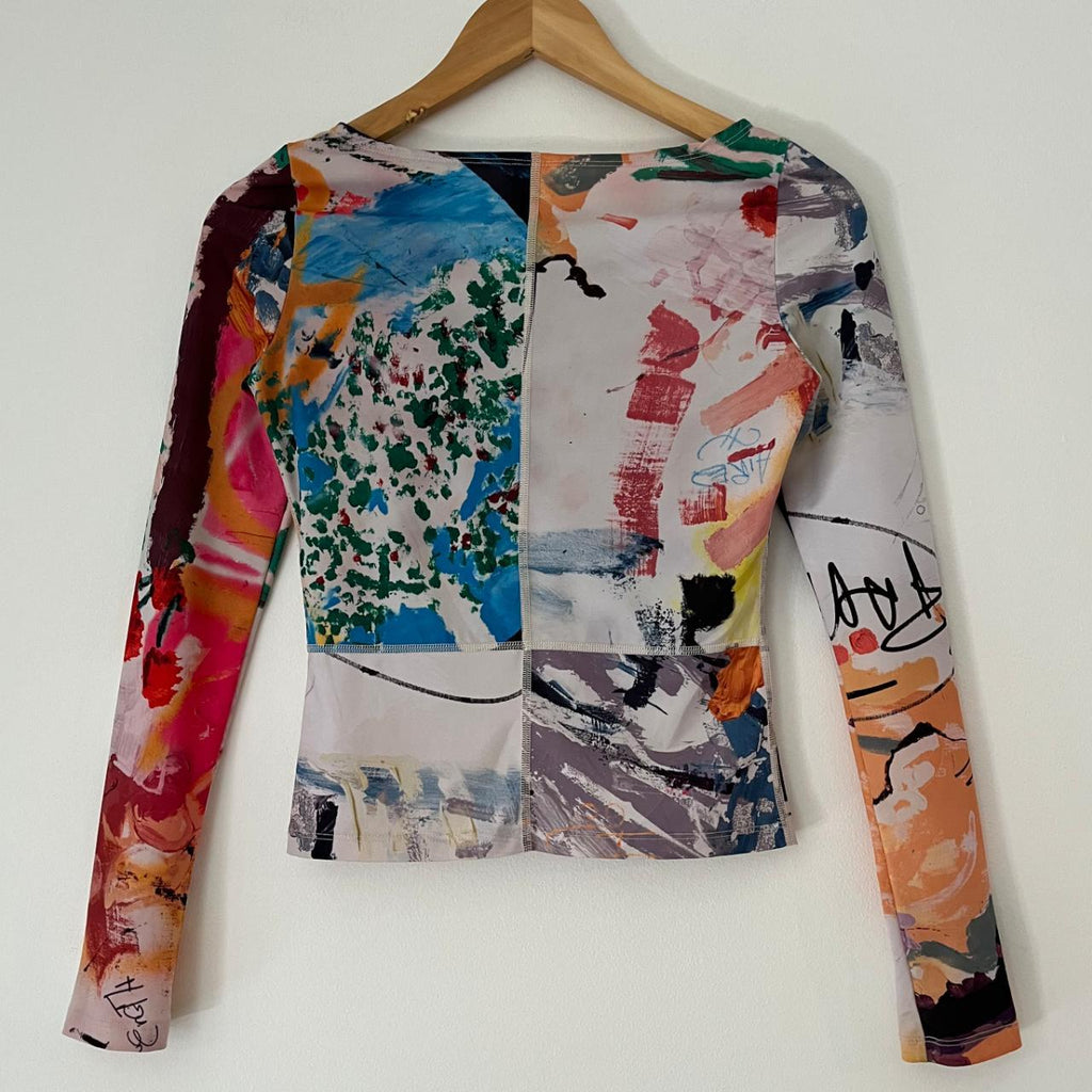 All Is A Gentle Spring RAINBOW FLEX Tapestry Long Sleeve Top Size M.