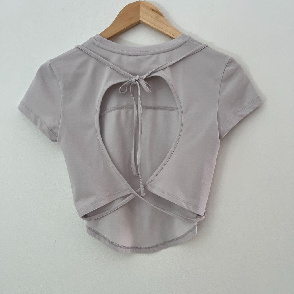 Low Classic BACK HOLE T-Shirt in Light Grey.