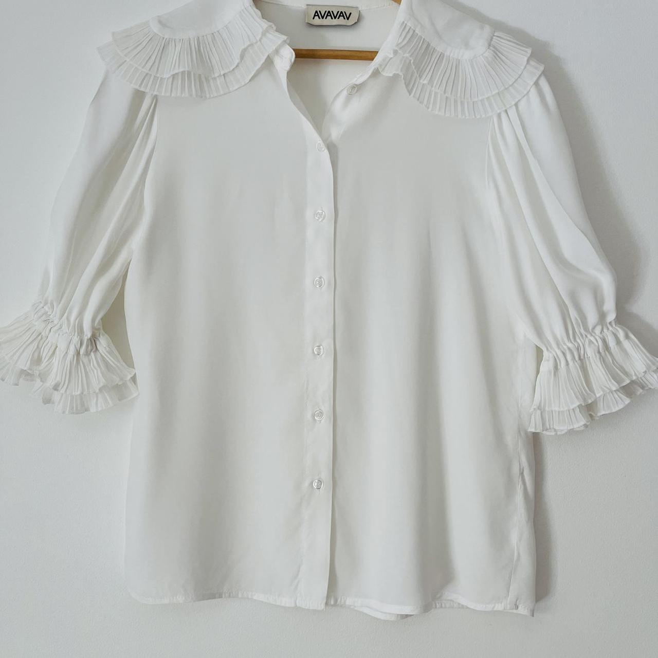 Avavav Ruffle Blouse in White.